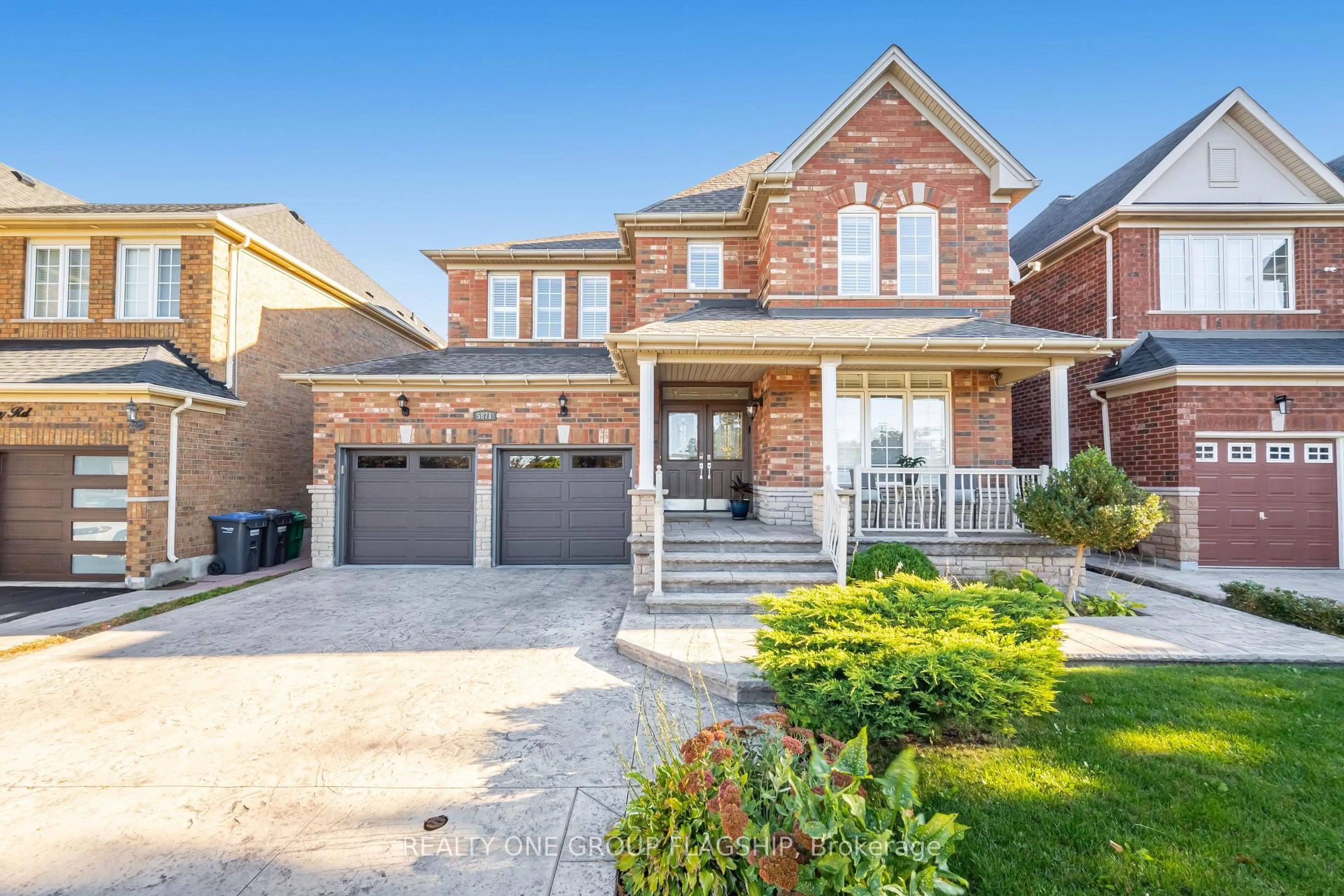 Home with brick exterior material, street for 5871 Long Valley Rd, Mississauga Ontario L5M 6J5