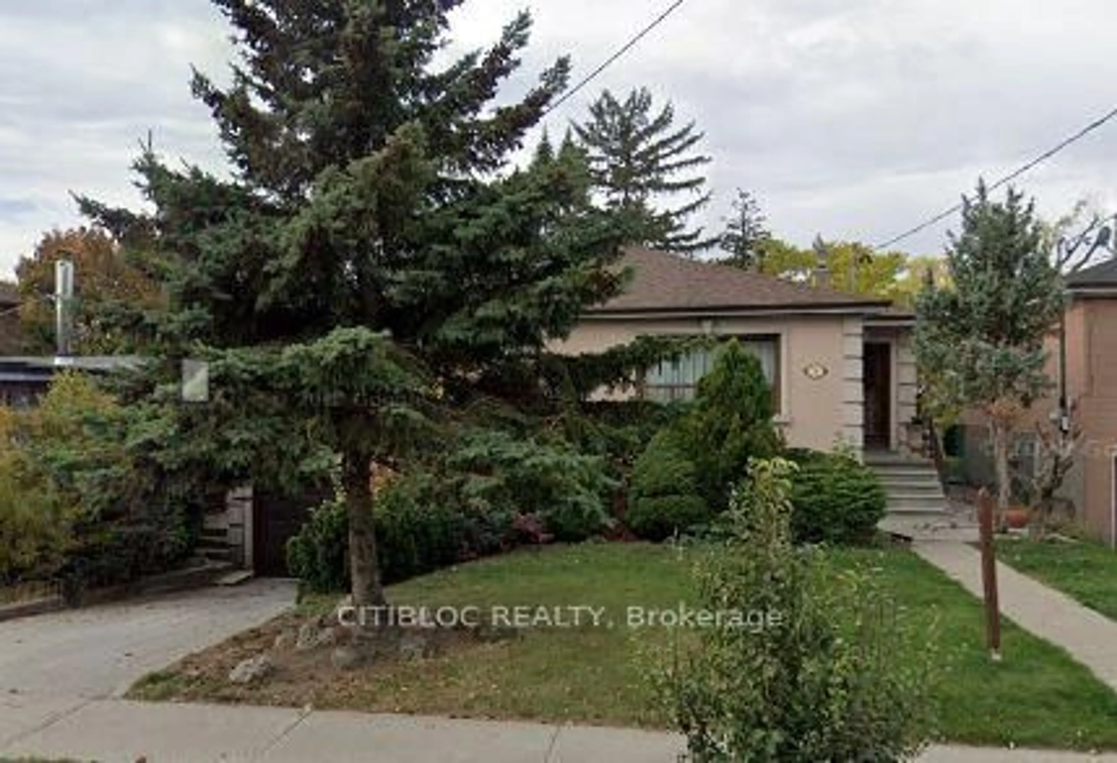 Unknown for 74 Erie St, Toronto Ontario M6L 2R2