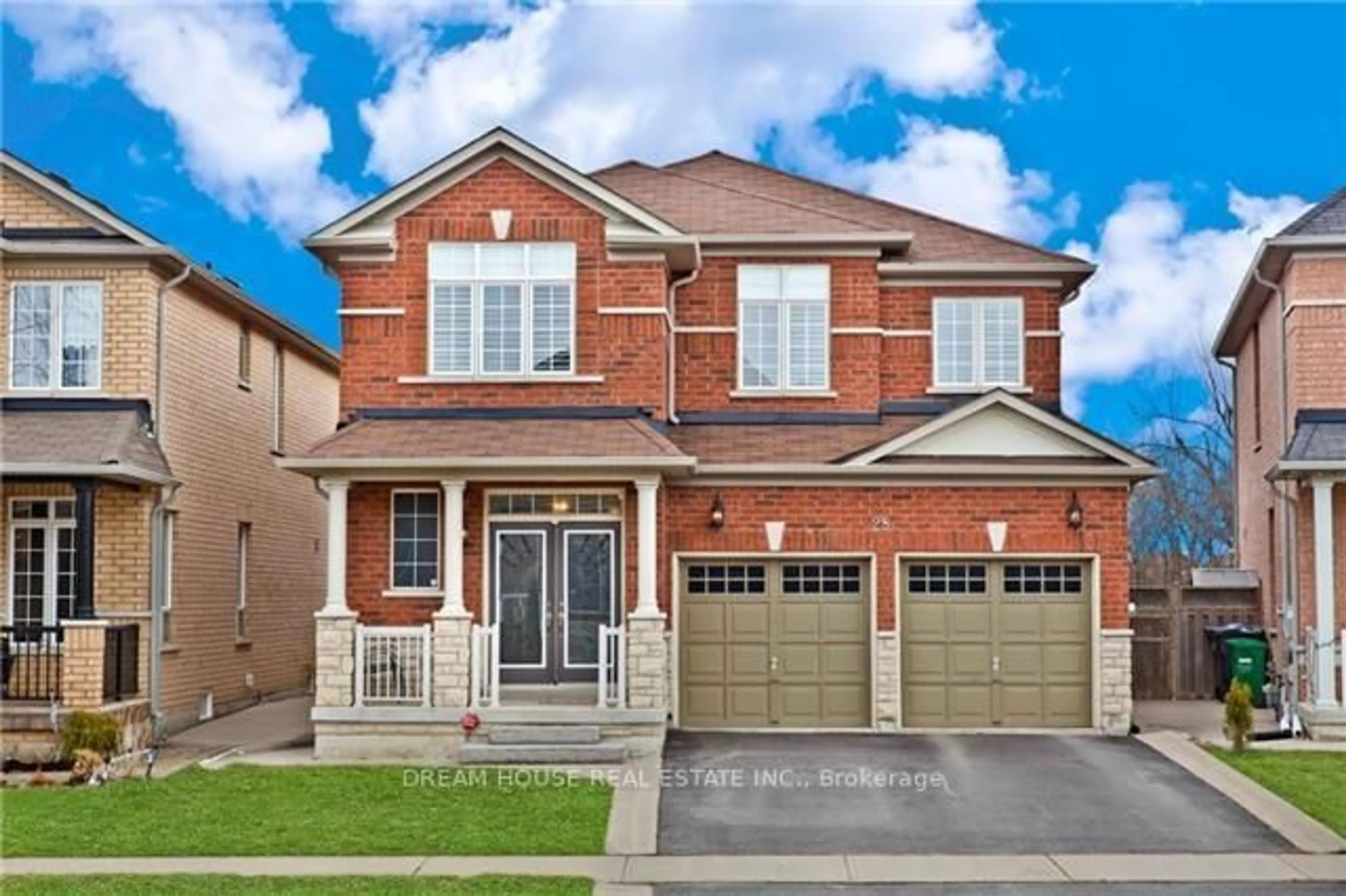 Home with brick exterior material, street for 28 Cape Dorset Cres, Brampton Ontario L6R 3L2