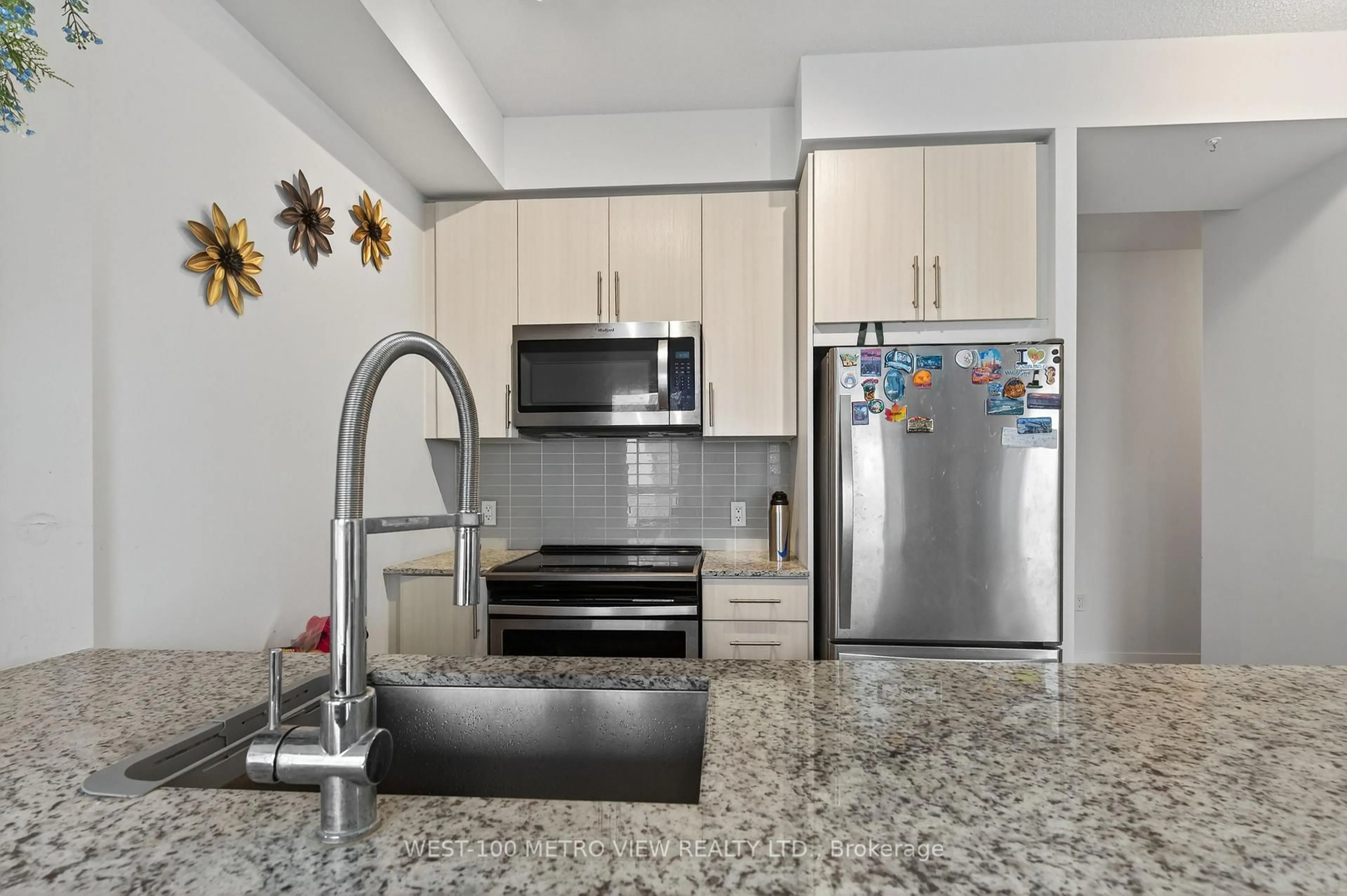 Unknown for 4055 Parkside Village Dr #3115, Mississauga Ontario L5B 0K2