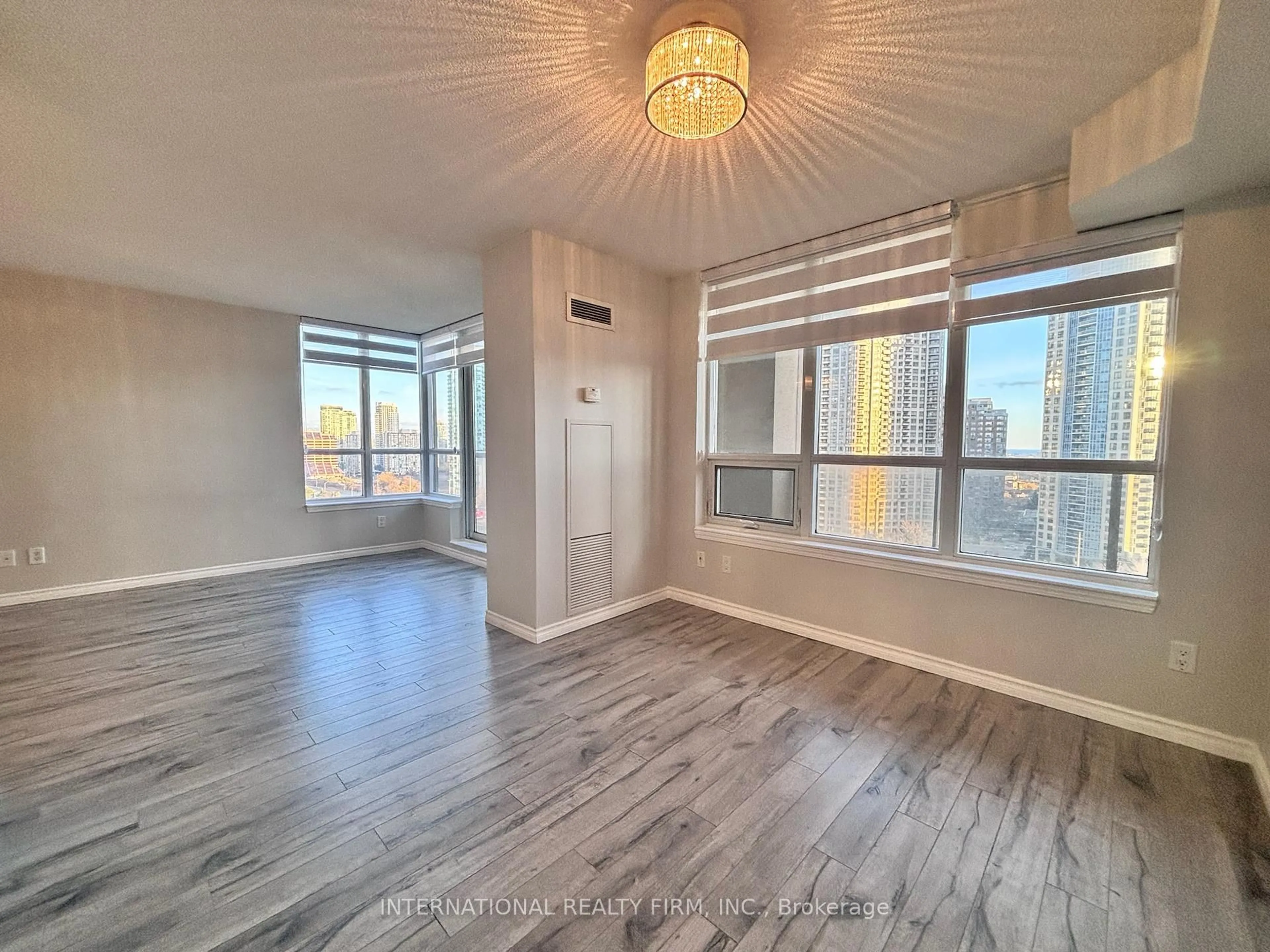 A pic of a room for 4080 Living Arts Dr #1511, Mississauga Ontario L5B 4N3