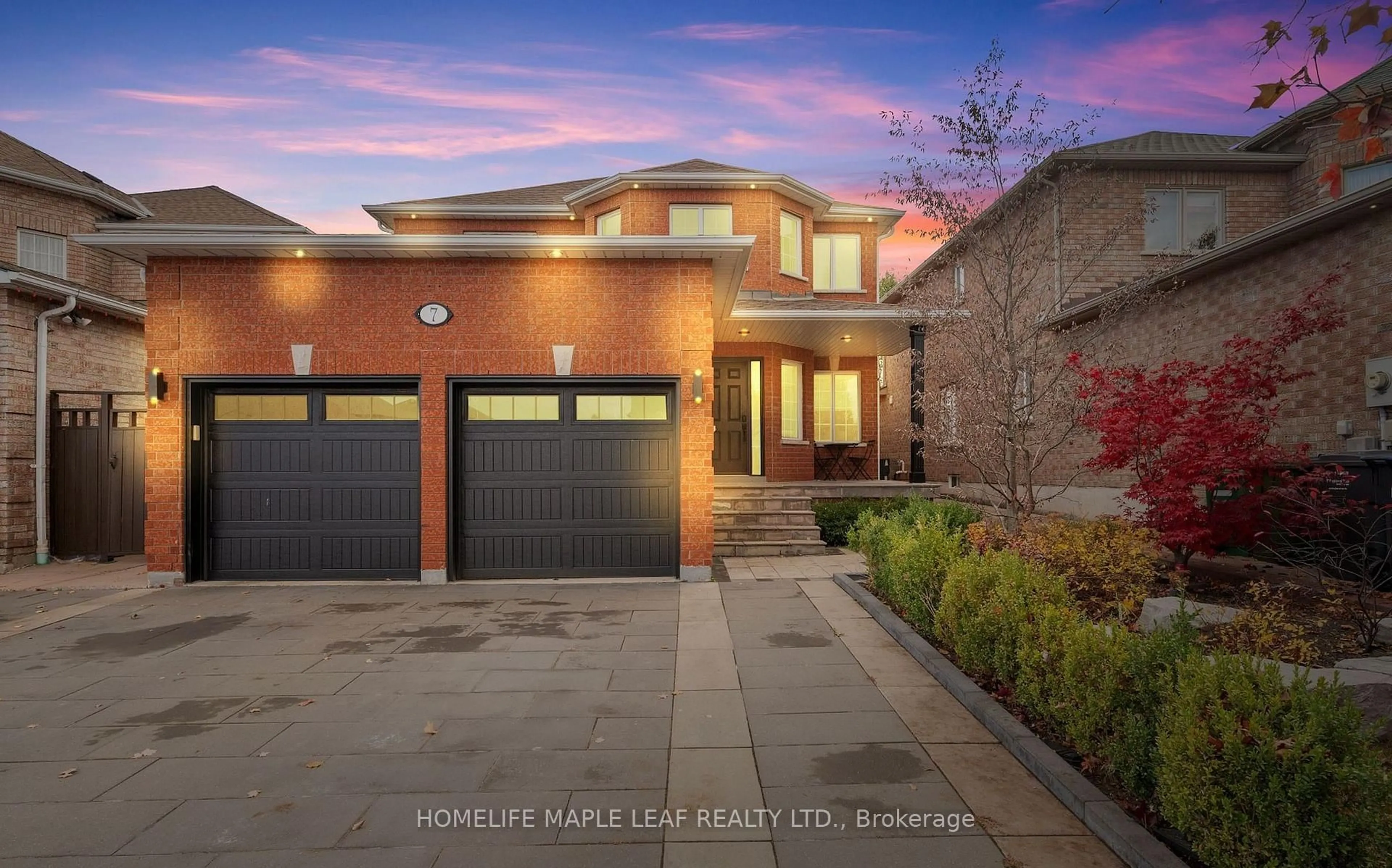 Home with brick exterior material, street for 7 Southbury Manor Dr, Caledon Ontario L7E 1X7