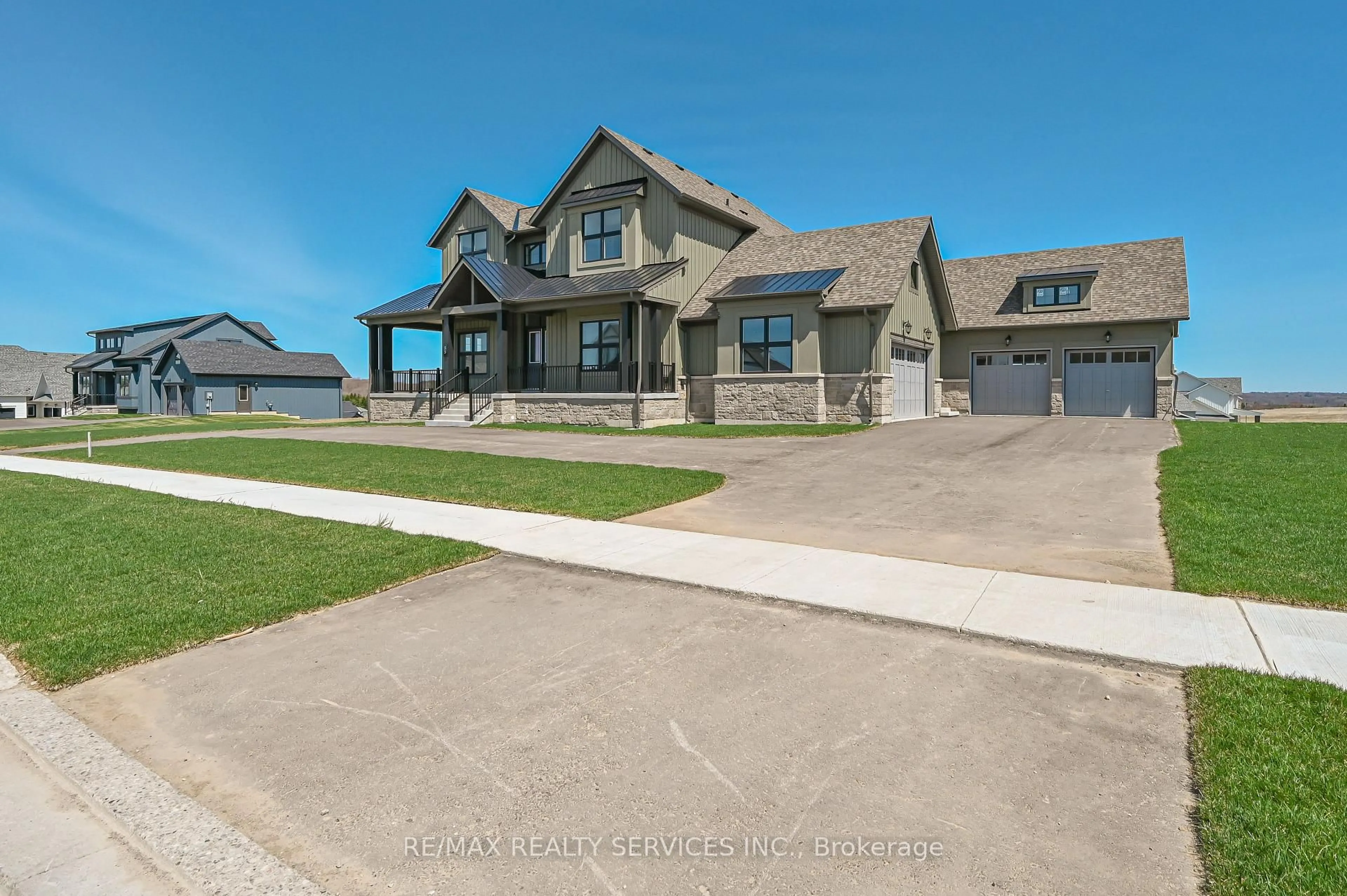 A pic from outside/outdoor area/front of a property/back of a property/a pic from drone, unknown for 55 William Crisp Dr, Caledon Ontario L7K 2R7