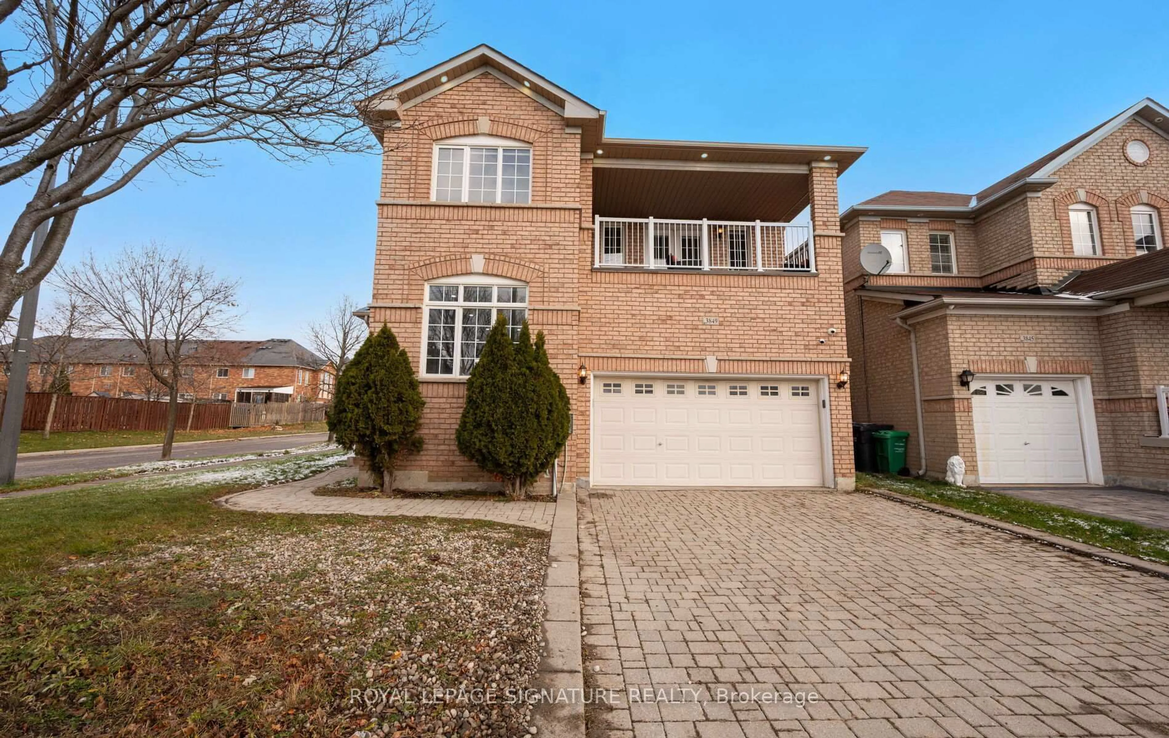 Home with brick exterior material, street for 3849 Talias Cres, Mississauga Ontario L5M 6L6