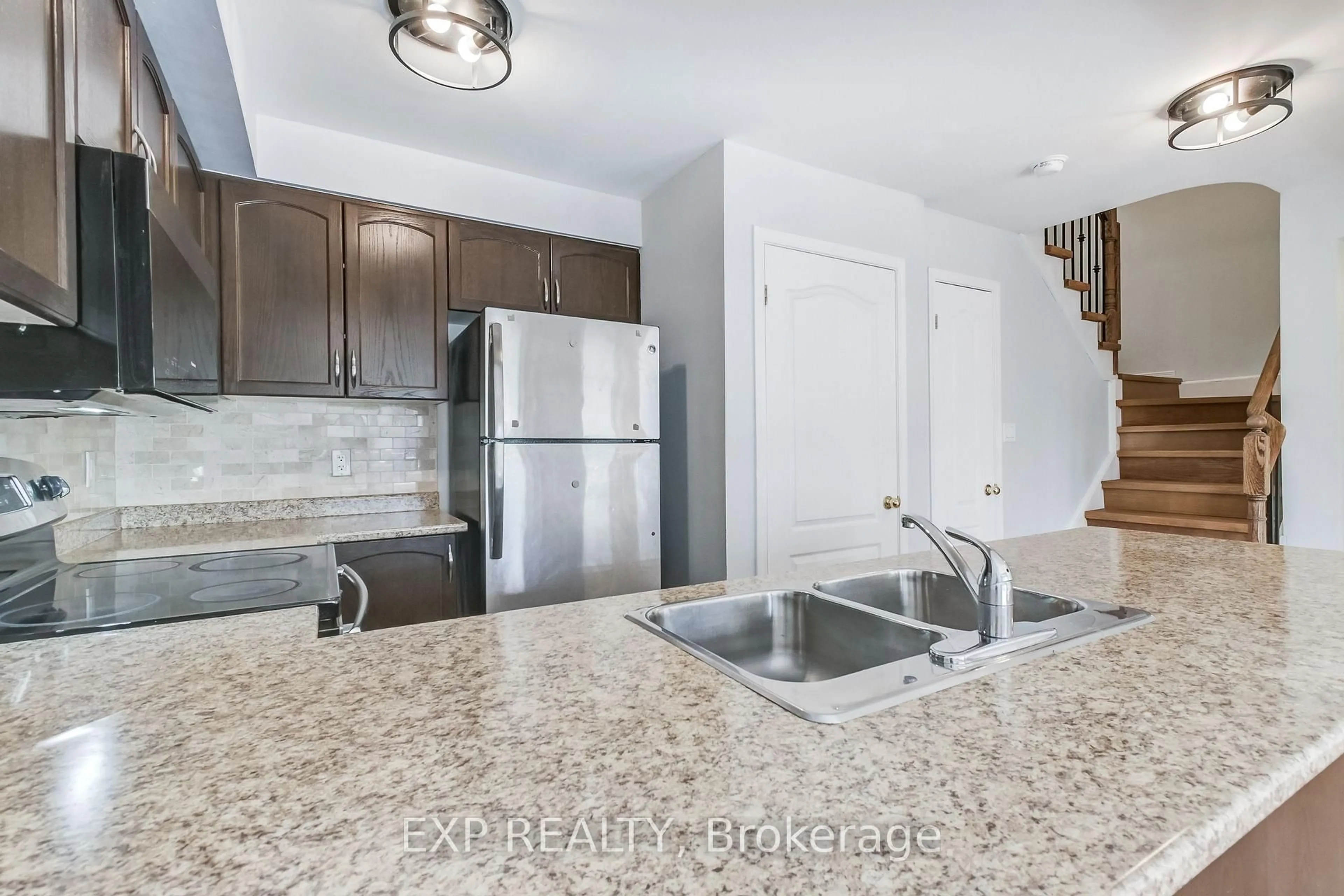 Standard kitchen, unknown for 3250 Bentley Dr #60, Mississauga Ontario L5M 0P7