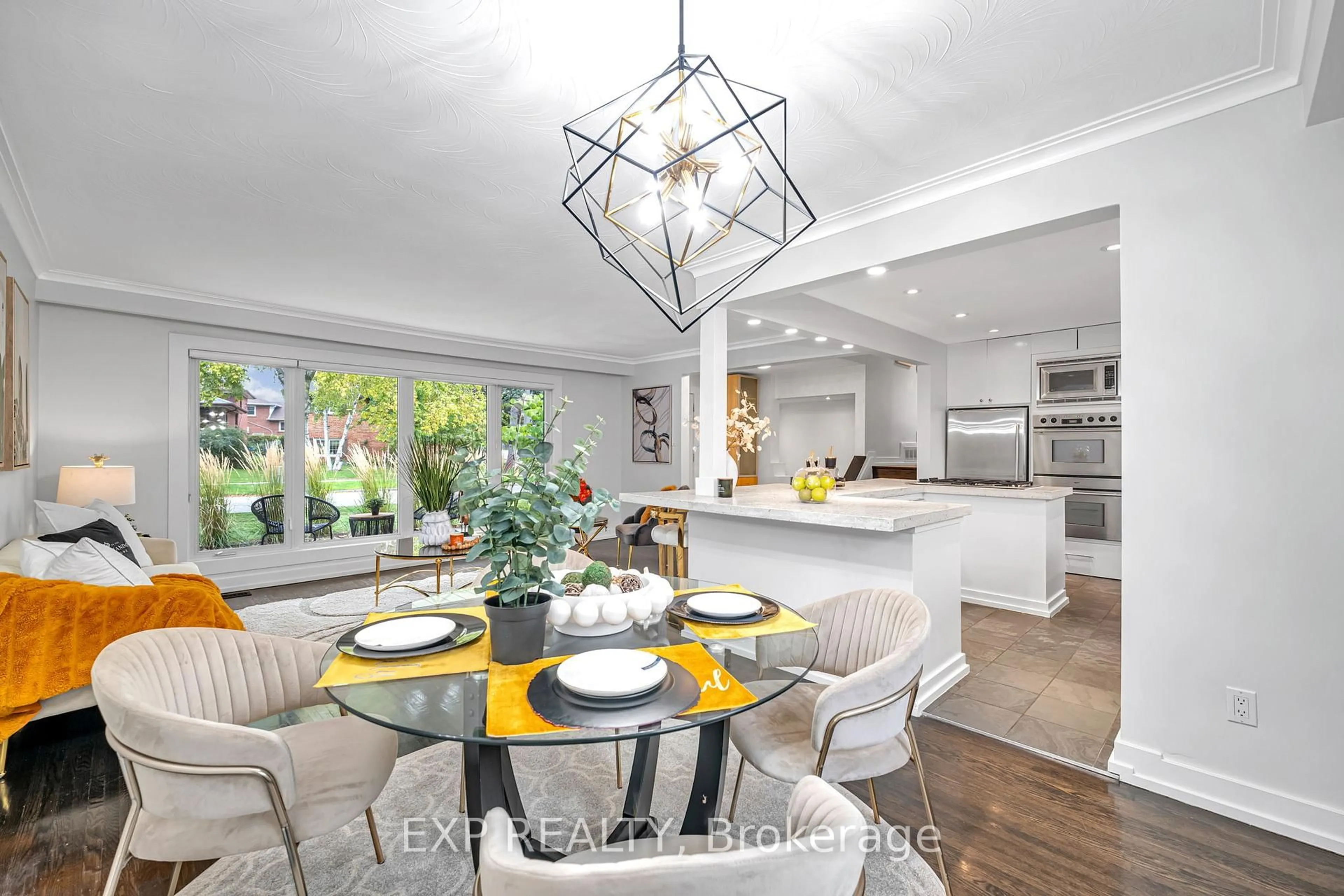 Open concept kitchen, ceramic/tile floor for 29 Newell Crt, Toronto Ontario M9A 4T9