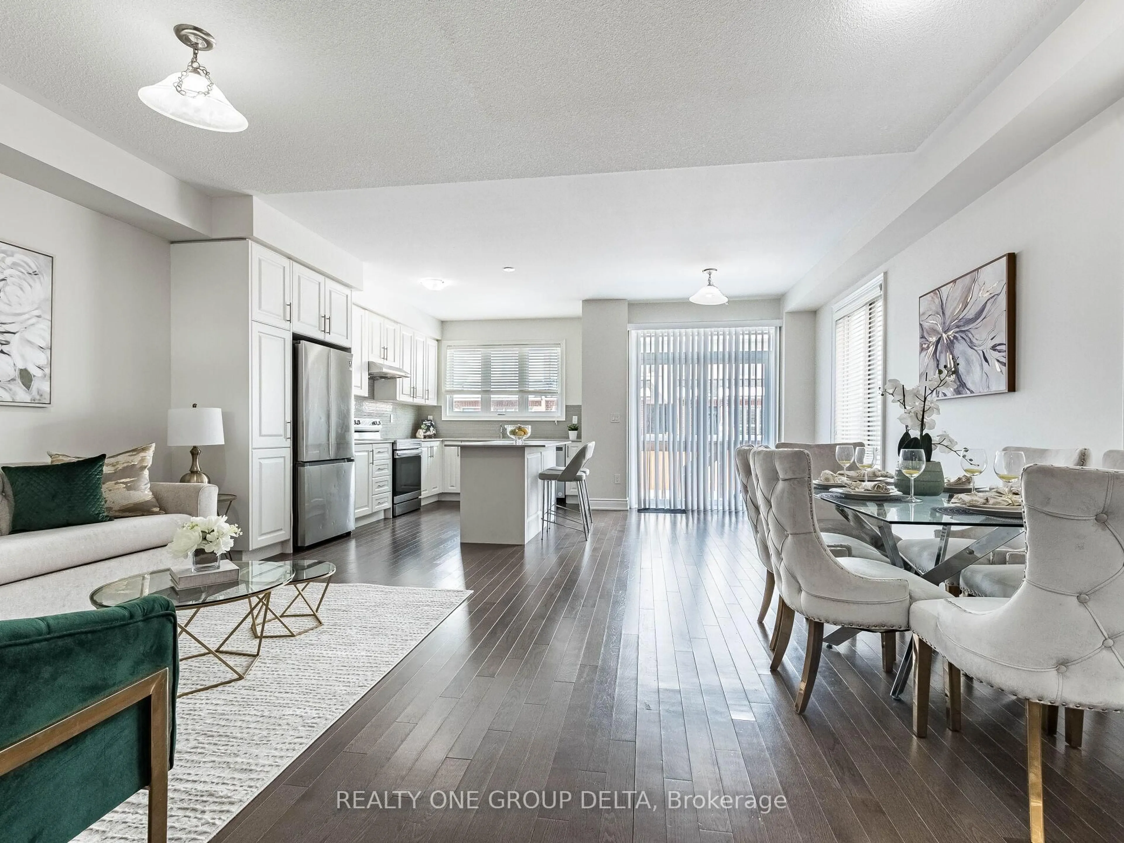 Open concept kitchen, unknown for 6 Quinton Rdge #., Brampton Ontario L6Y 0E3