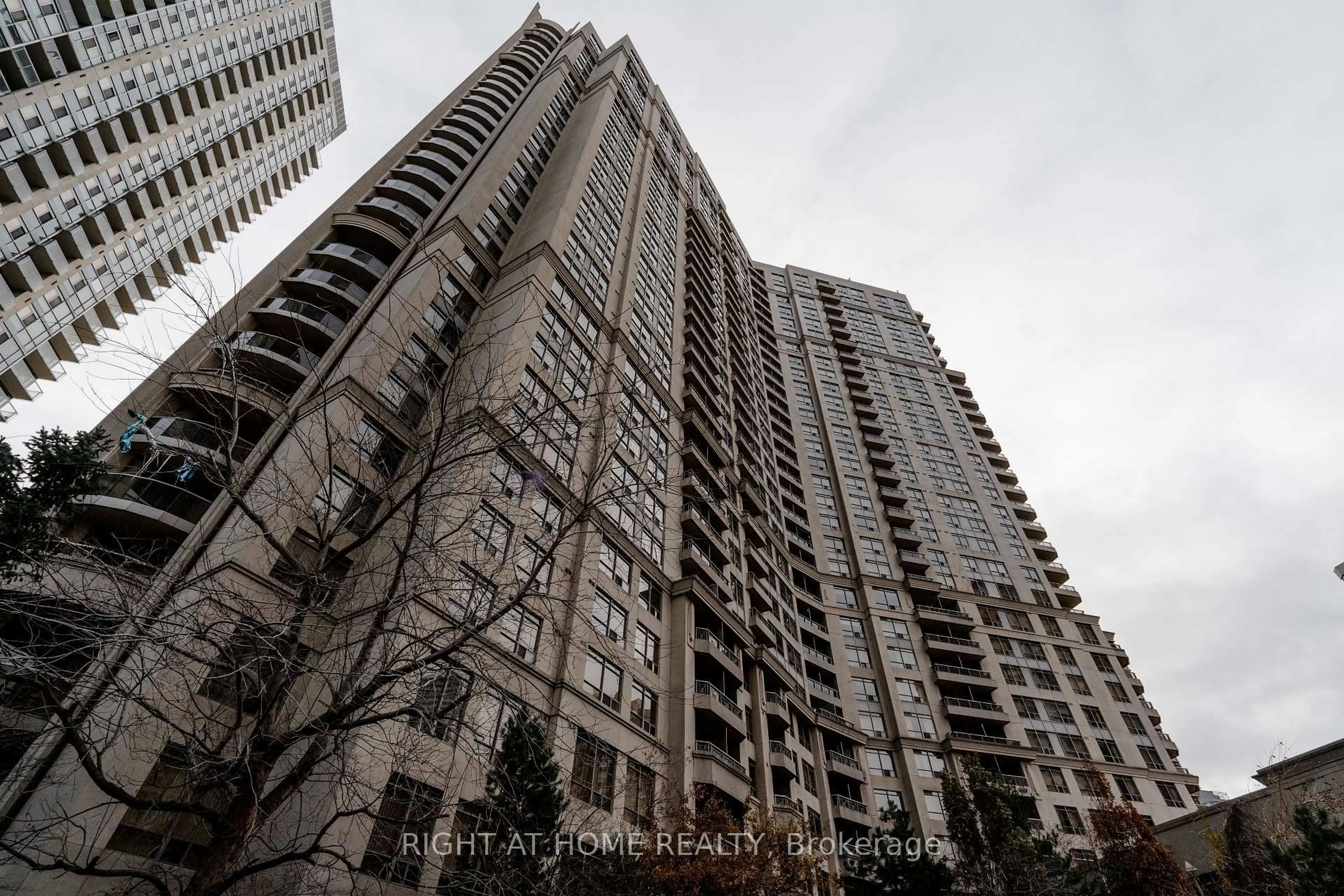 Unknown for 3880 Duke Of York Blvd #2116, Mississauga Ontario L5B 4M7