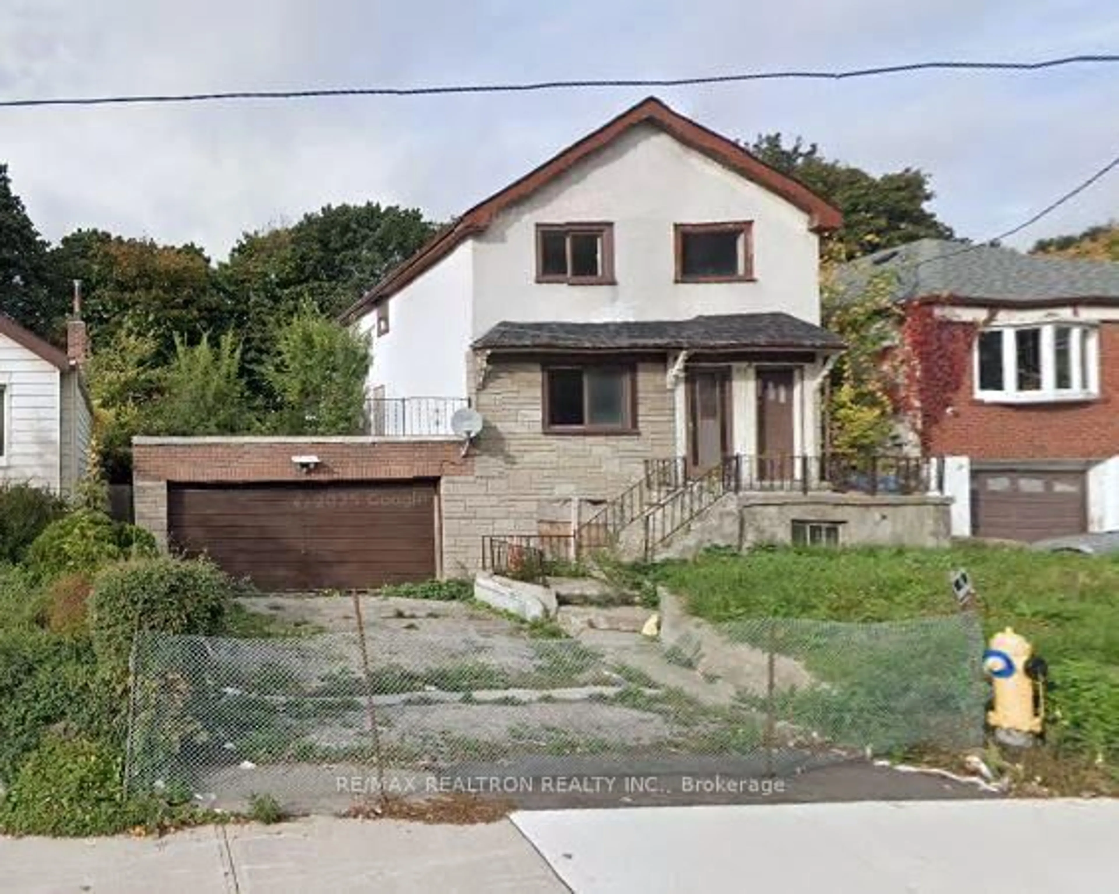 Unknown for 594 Ridelle Ave, Toronto Ontario M6B 1K9