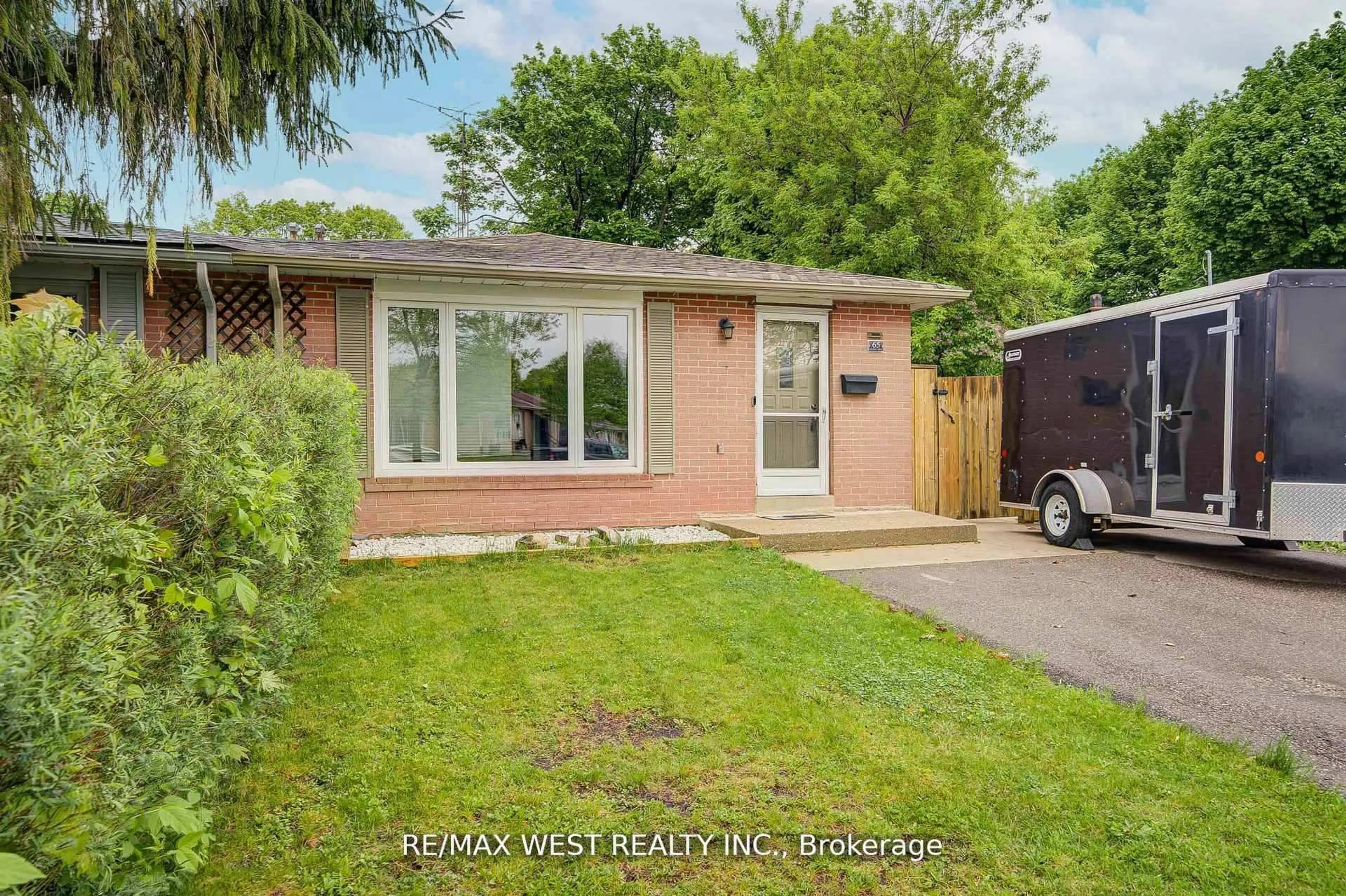 Unknown for 65 Belmont Dr, Brampton Ontario L6T 2K5