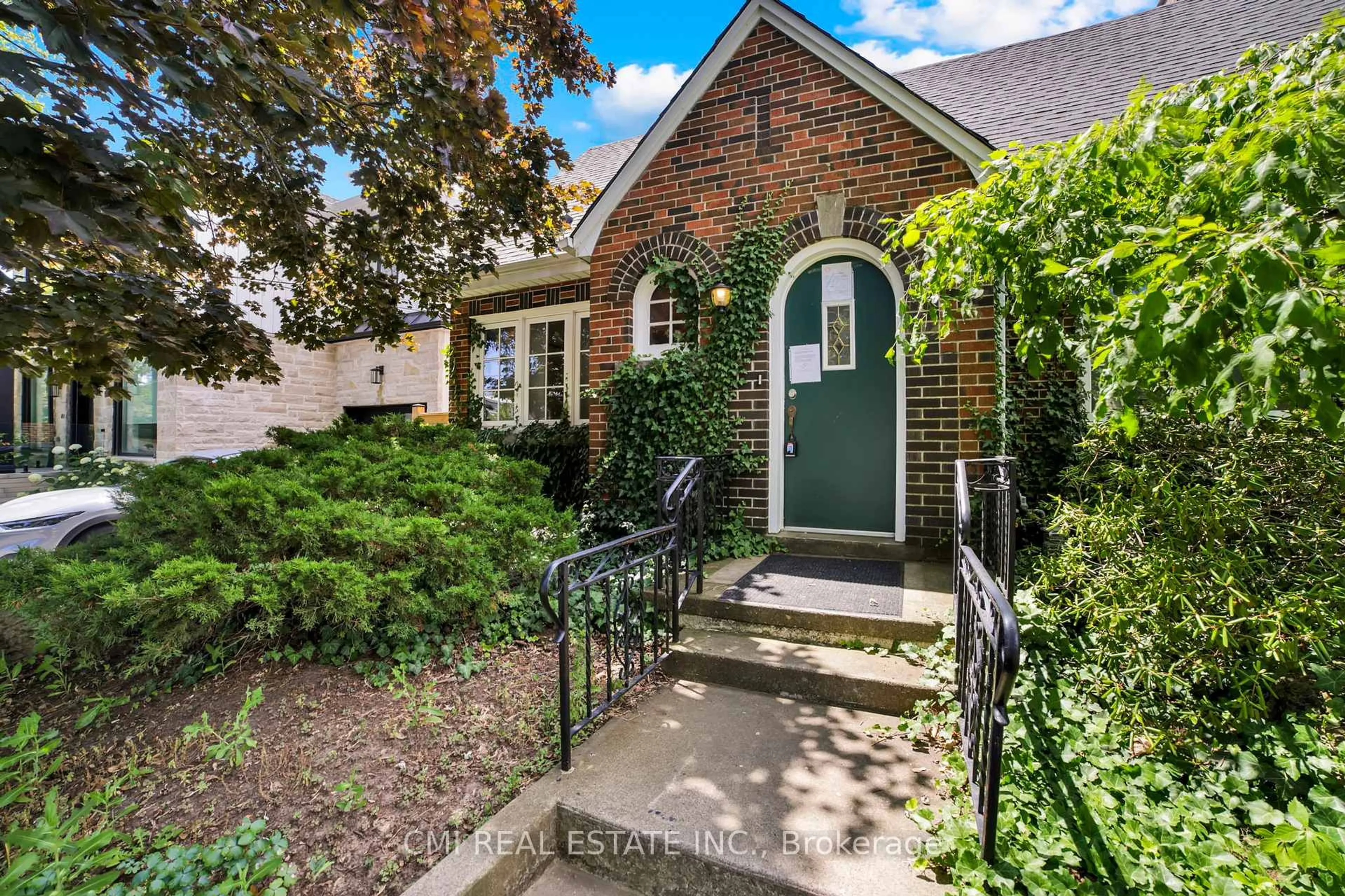 Unknown for 978 North Shore Blvd, Burlington Ontario L7T 1B1