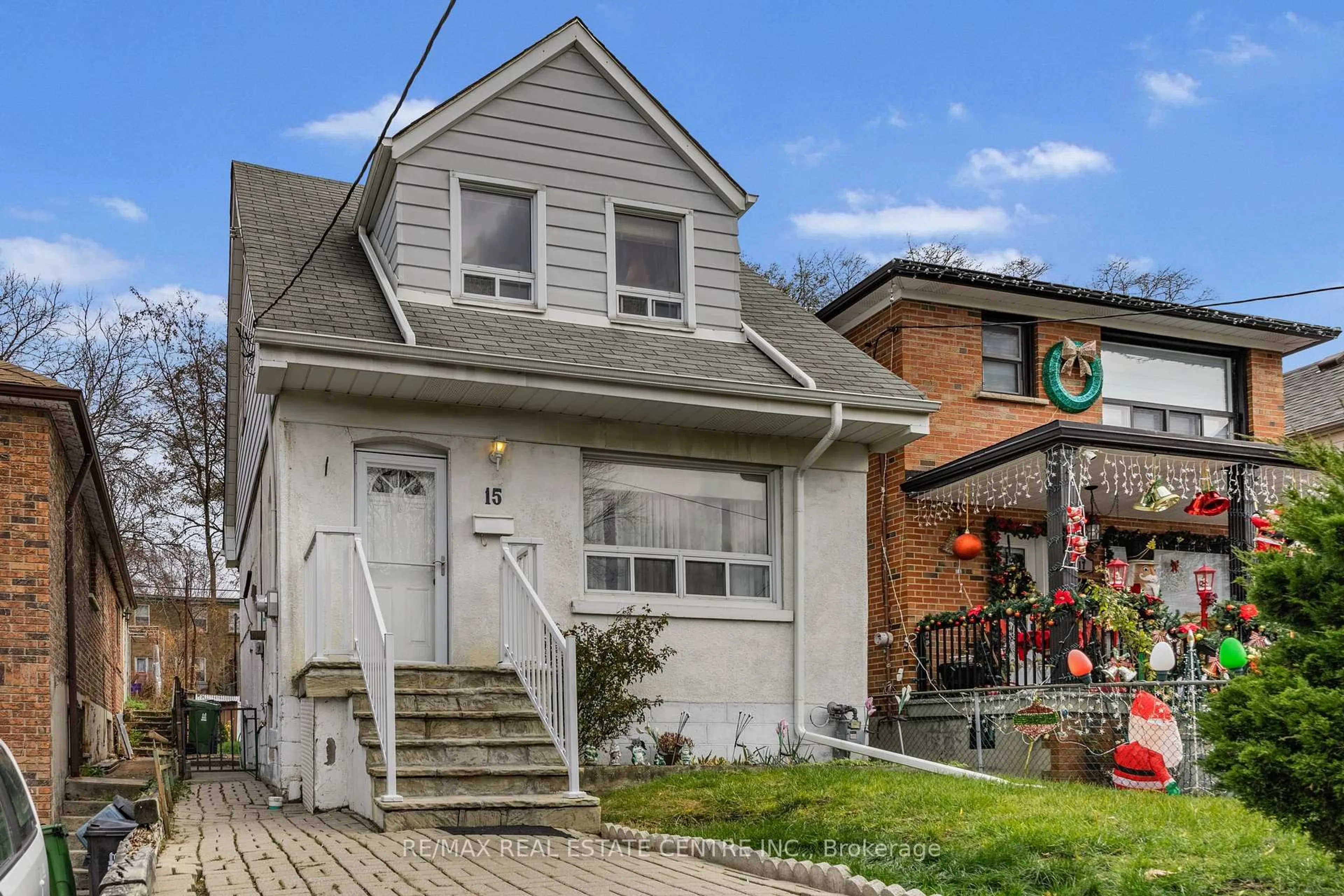 Unknown for 15 Cliff St, Toronto Ontario M6N 4L7