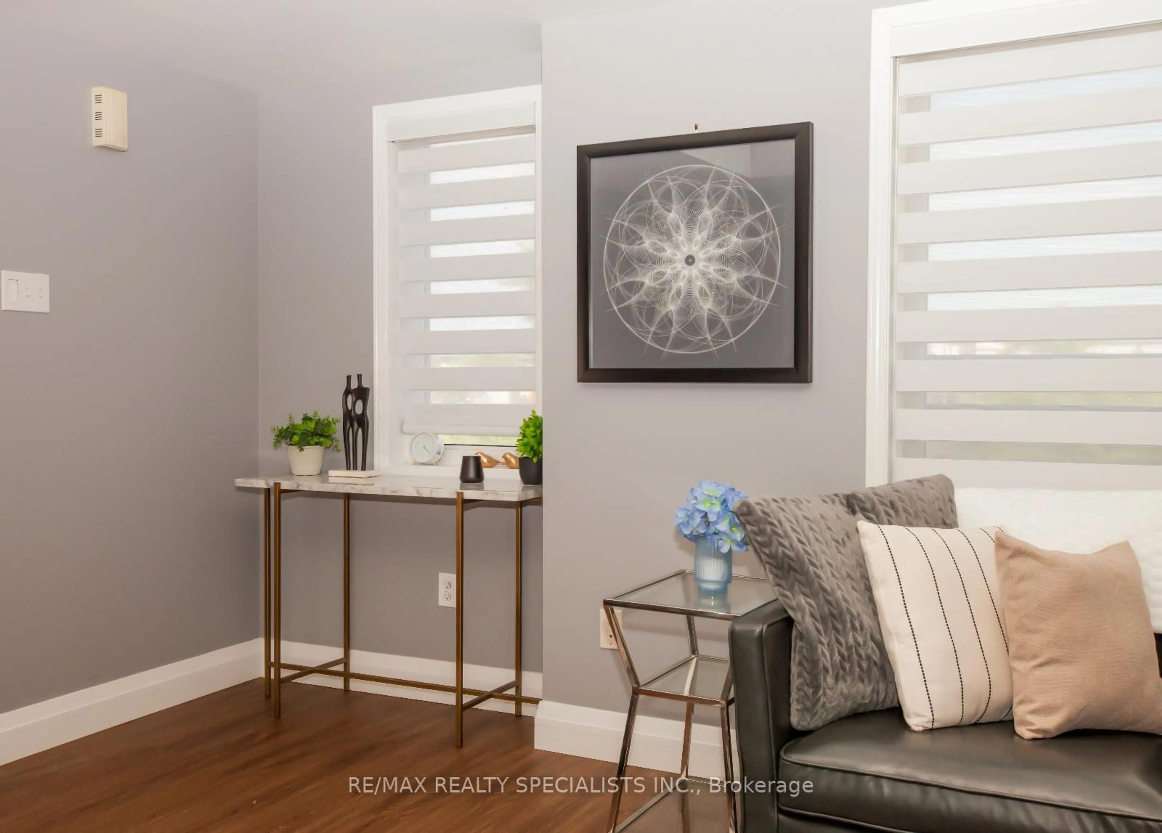 Indoor entryway for 60 Fairwood Circ #78, Brampton Ontario L6R 0Y6