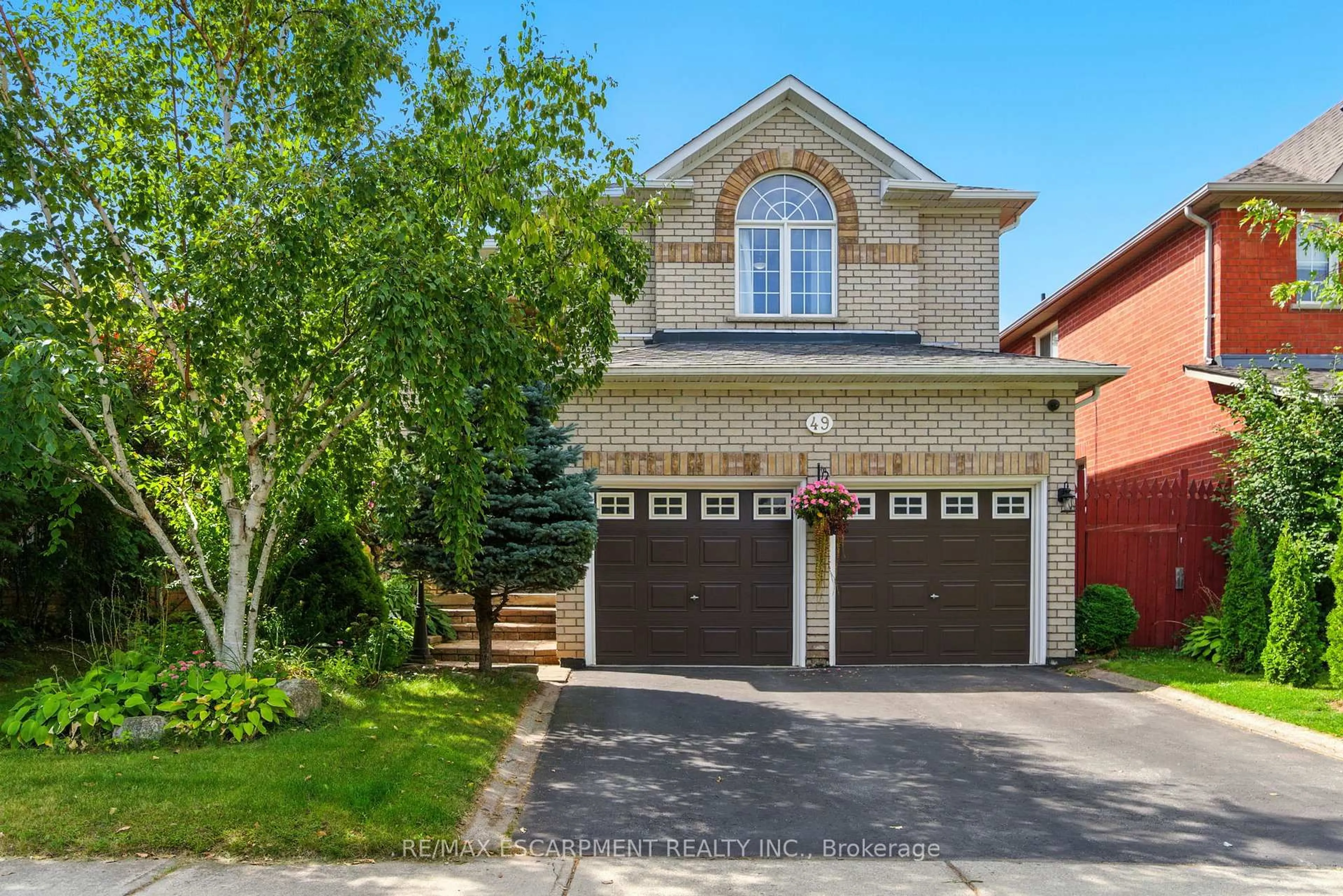 Home with brick exterior material, street for 49 Johnson Cres, Halton Hills Ontario L7G 6C9