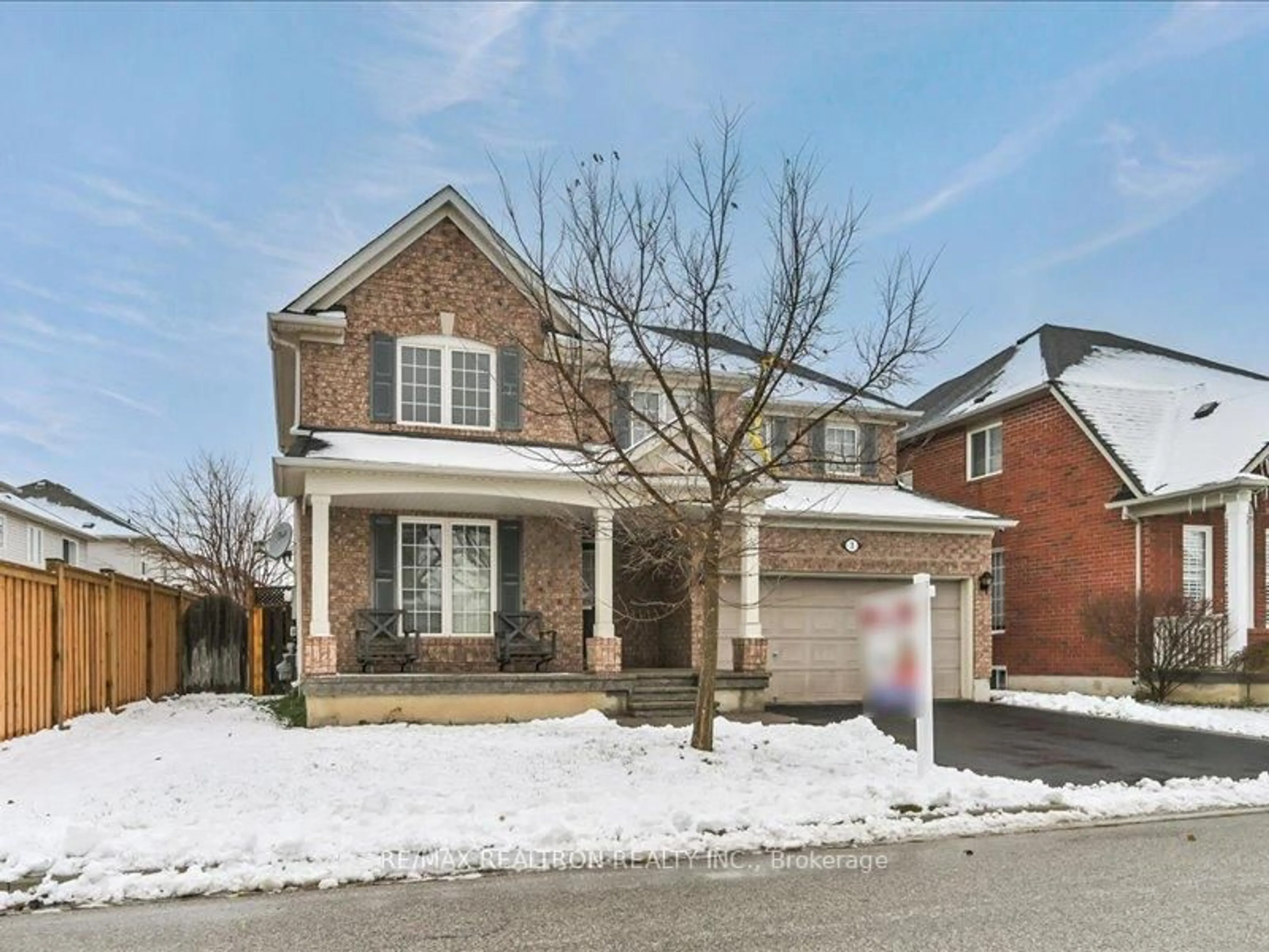 Home with brick exterior material, street for 3 Misty Brook Cres, Brampton Ontario L7A 2S9