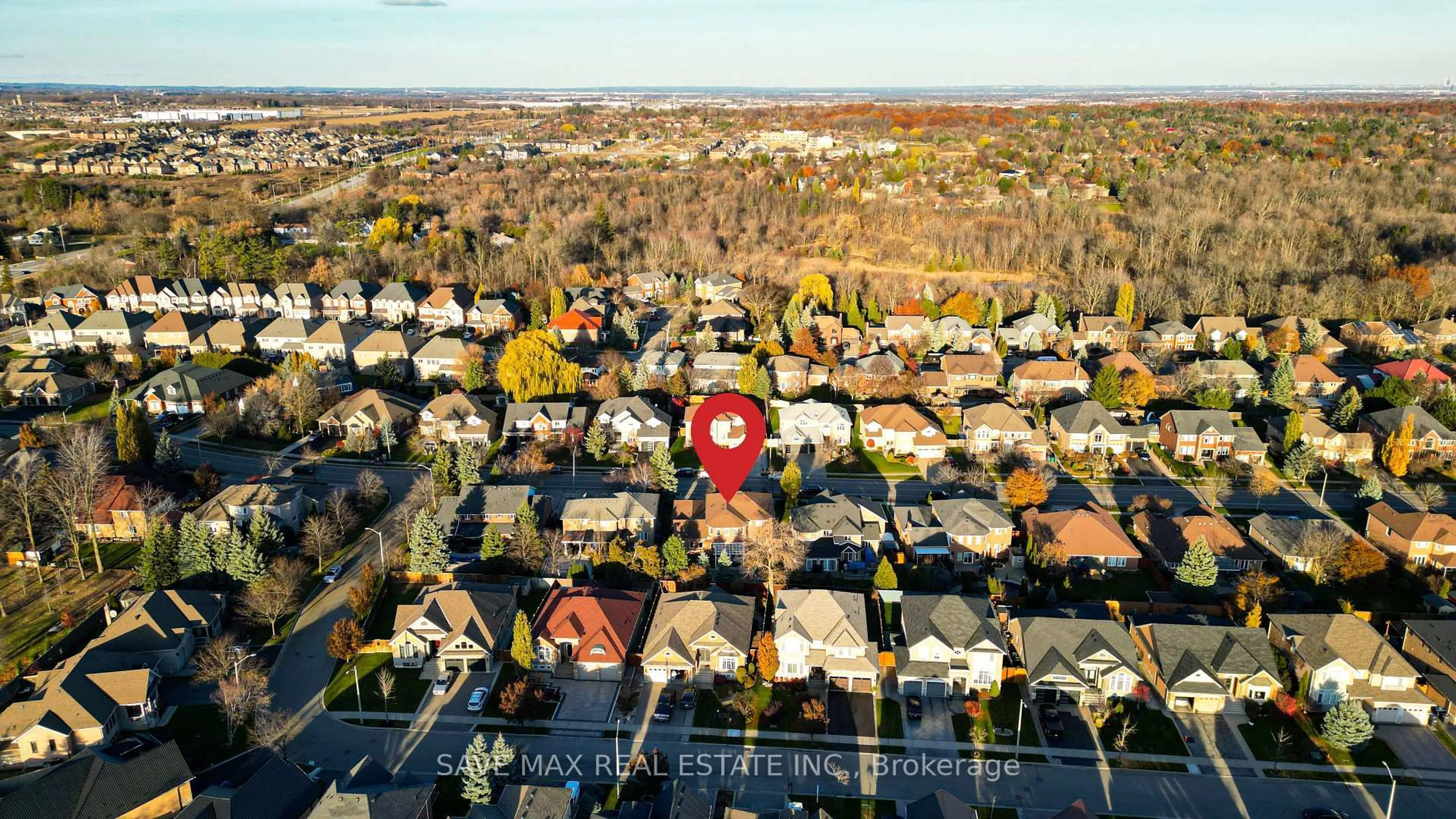 A pic from outside/outdoor area/front of a property/back of a property/a pic from drone, street for 77 Colonel Bertram Rd, Brampton Ontario L6Z 4T6
