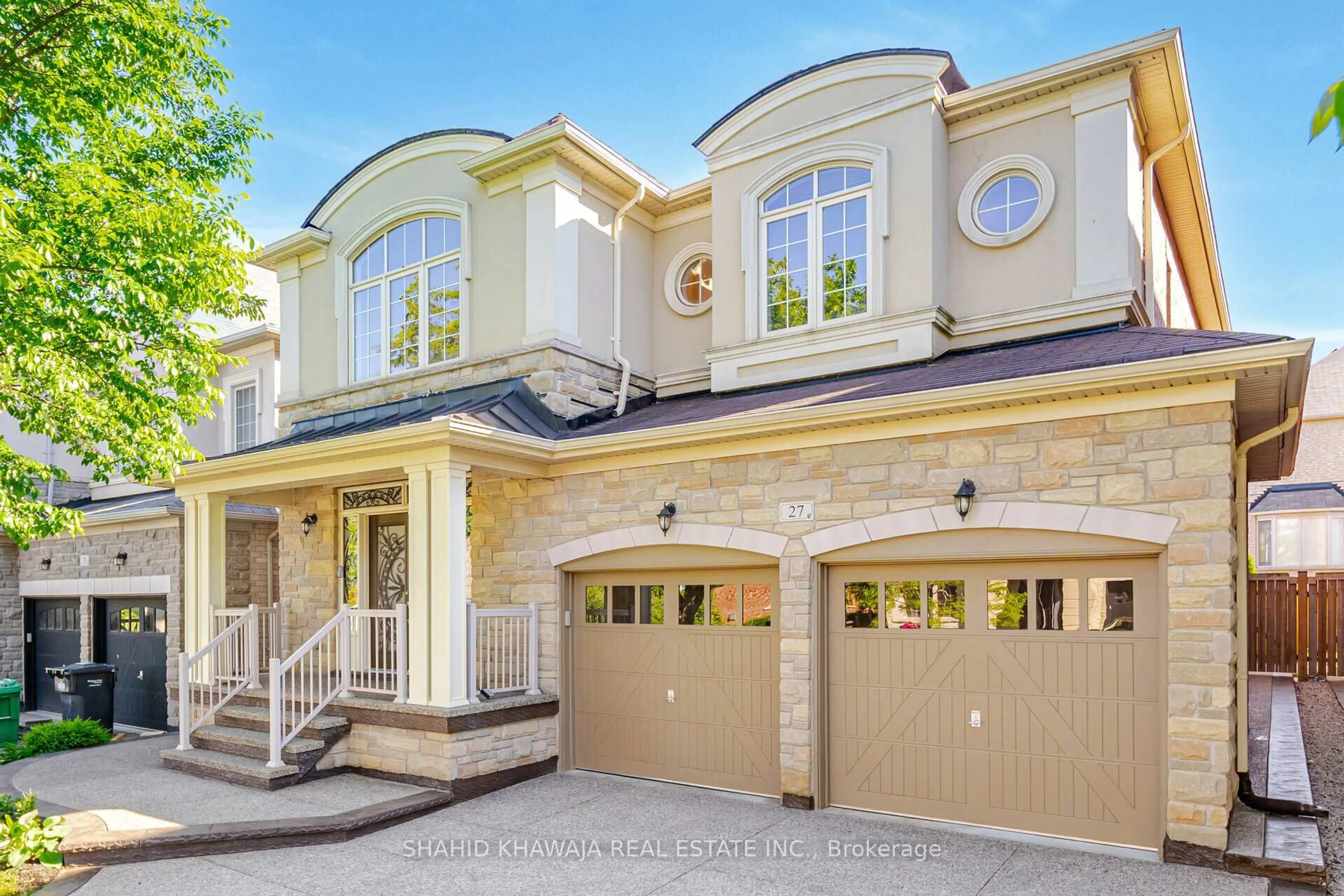 Home with brick exterior material, street for 27 Lampman Cres, Brampton Ontario L6X 0E4