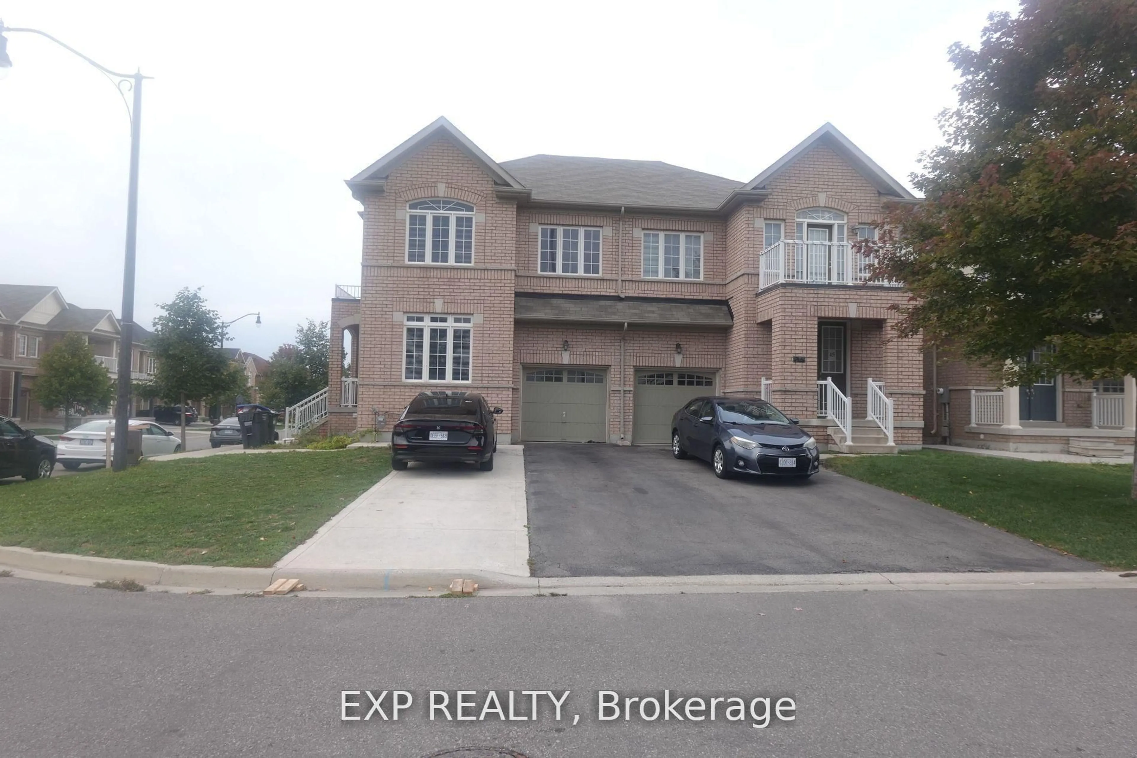 Home with brick exterior material, street for 47 Vezna Cres, Brampton Ontario L6X 5K4