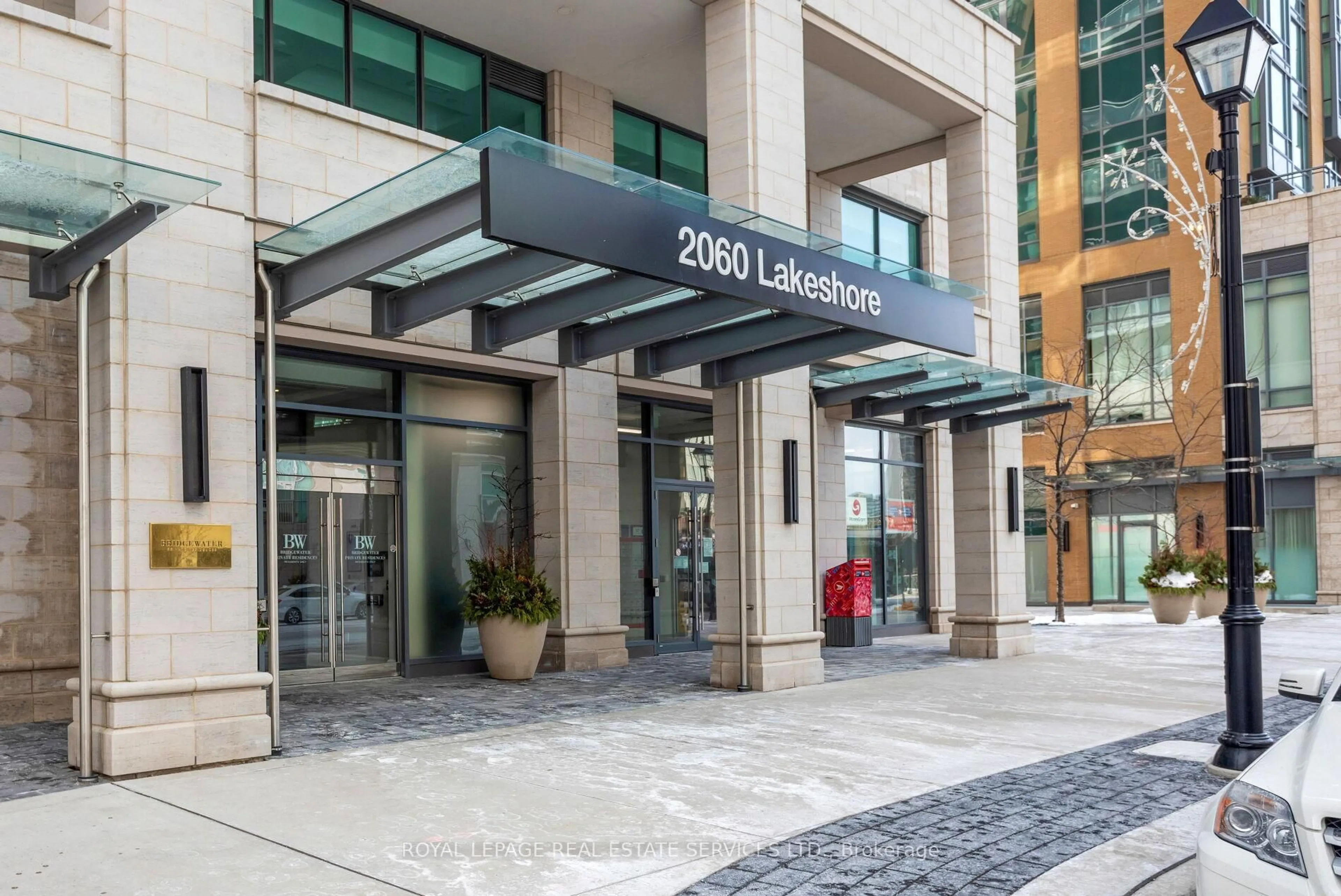 Lobby for 2060 Lakeshore Rd #1802, Burlington Ontario L7R 0G2