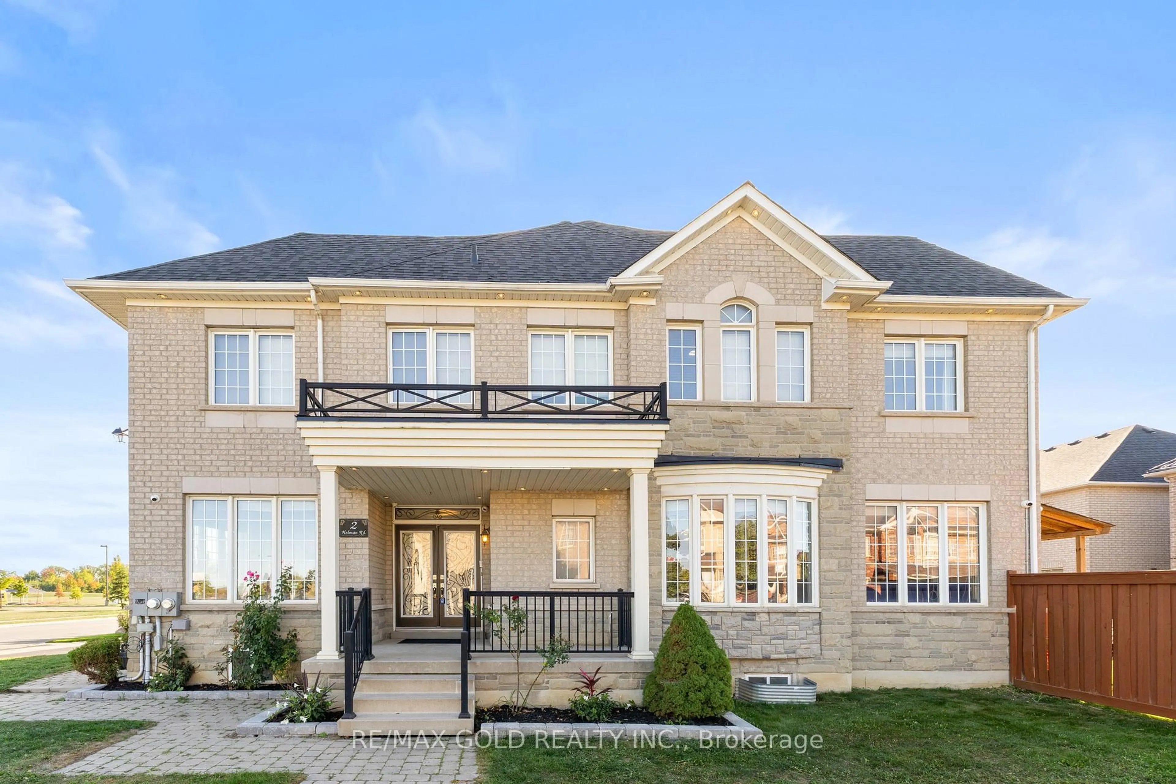 Home with brick exterior material, unknown for 2 Helman Rd, Brampton Ontario L6R 0R4