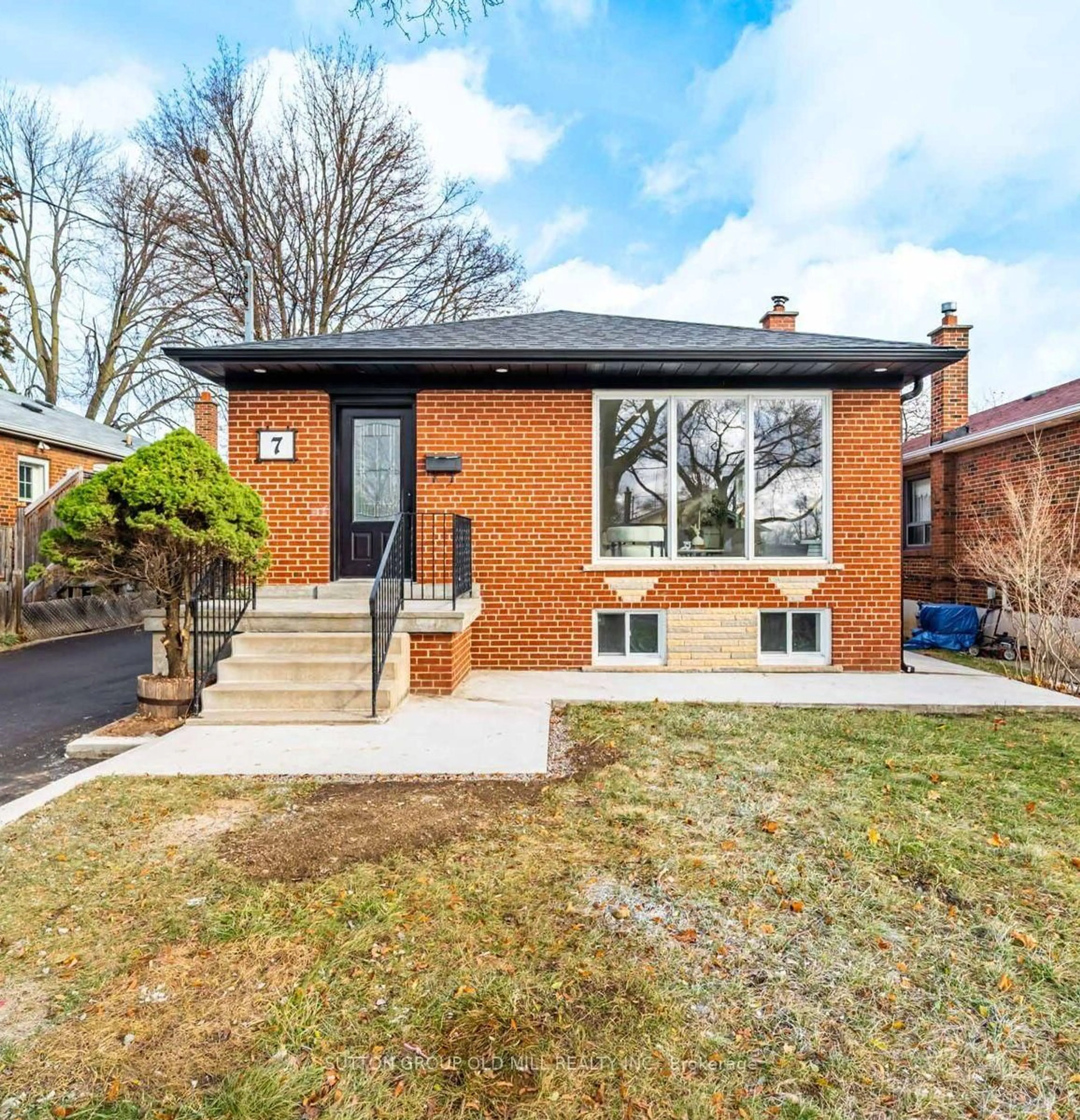 Home with brick exterior material, street for 7 Heatherglen Rd, Toronto Ontario M9W 4P9
