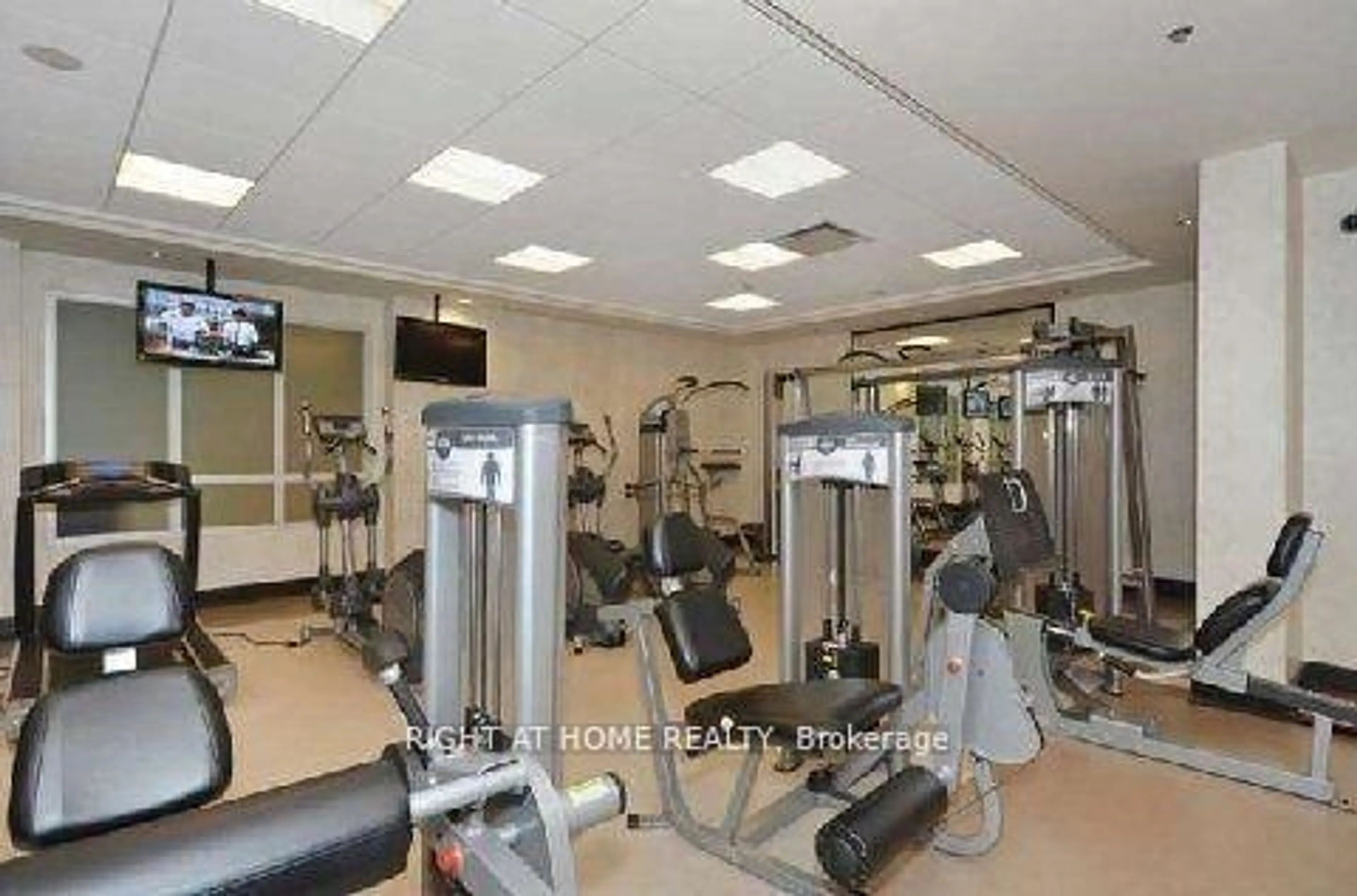 Gym or fitness room for 1060 Sheppard Ave #519, Toronto Ontario M3J 0G7