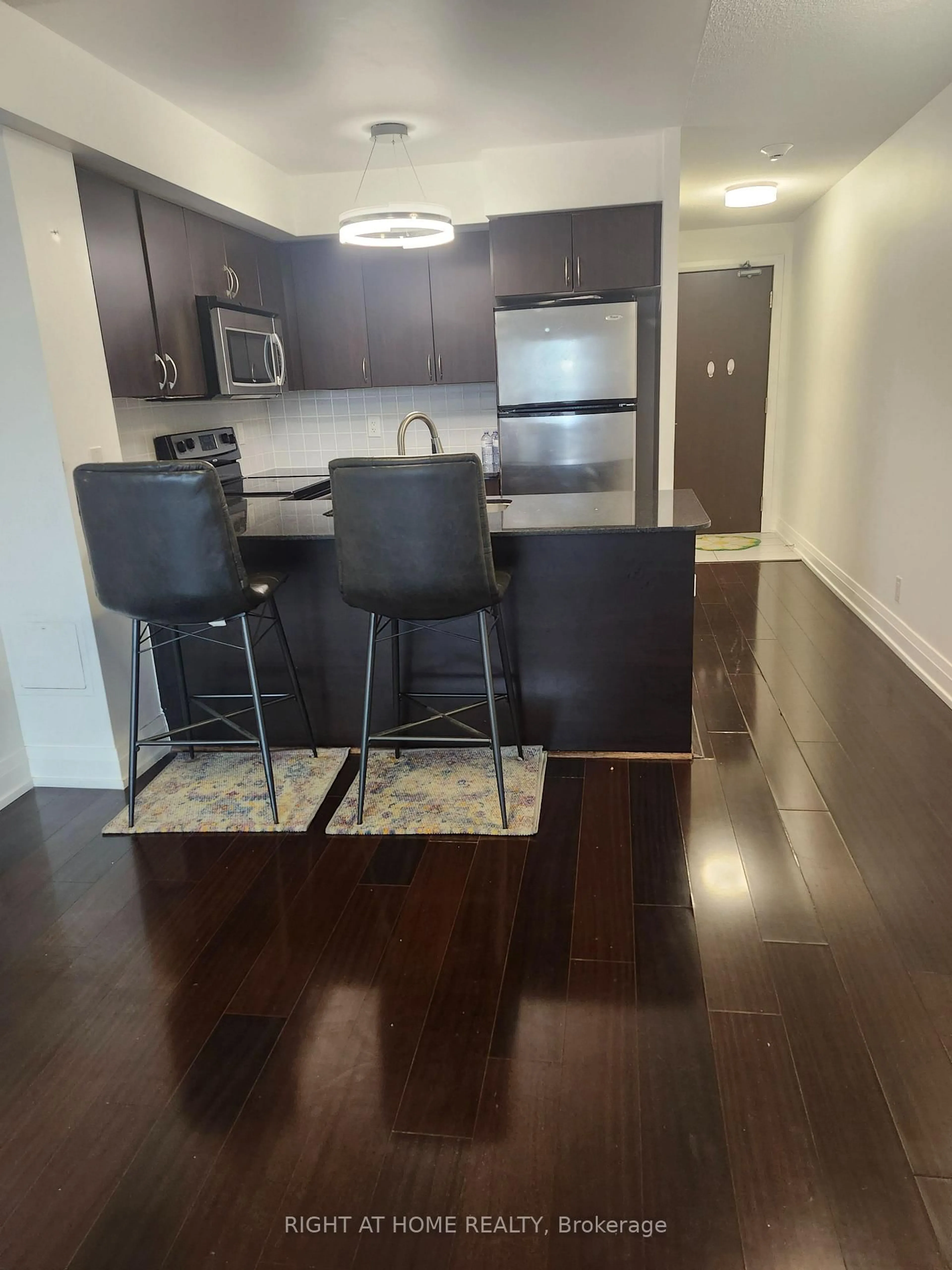 Unknown for 1060 Sheppard Ave #519, Toronto Ontario M3J 0G7