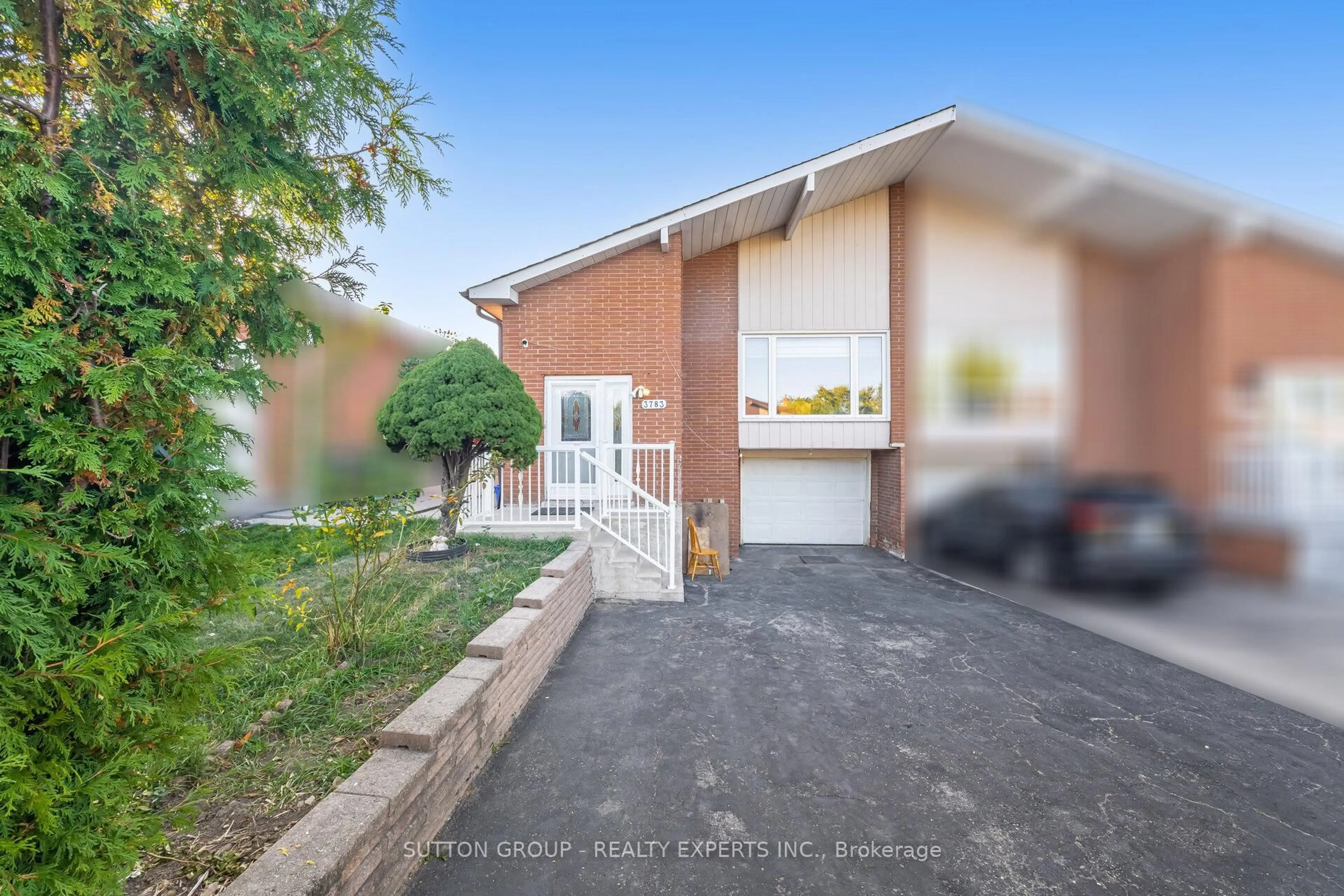 Unknown for 3783 Keenan Cres, Mississauga Ontario L4T 3M1