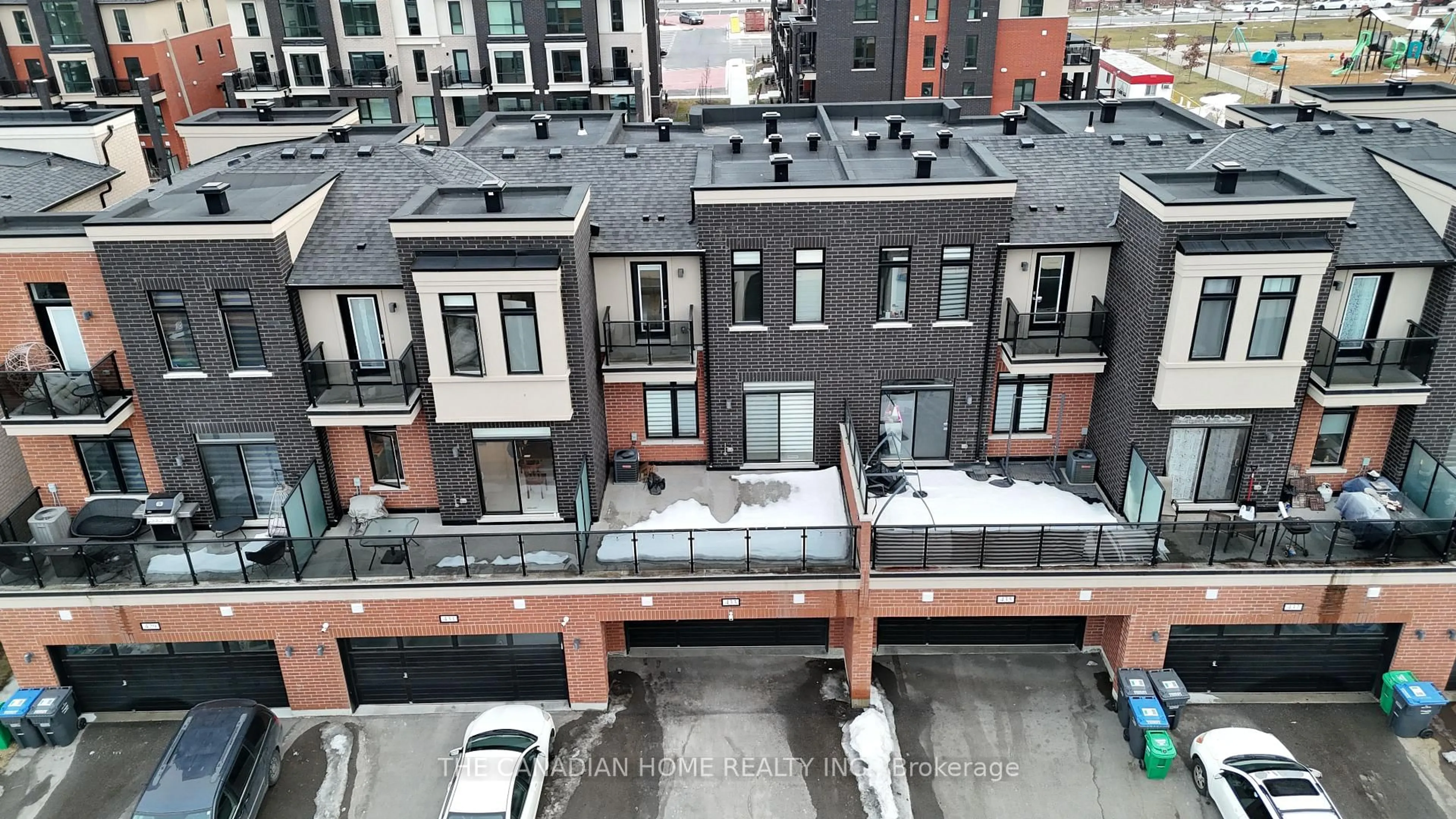 A pic from outside/outdoor area/front of a property/back of a property/a pic from drone, city buildings view from balcony for 433 Veterans Dr, Brampton Ontario L7A 4Z1