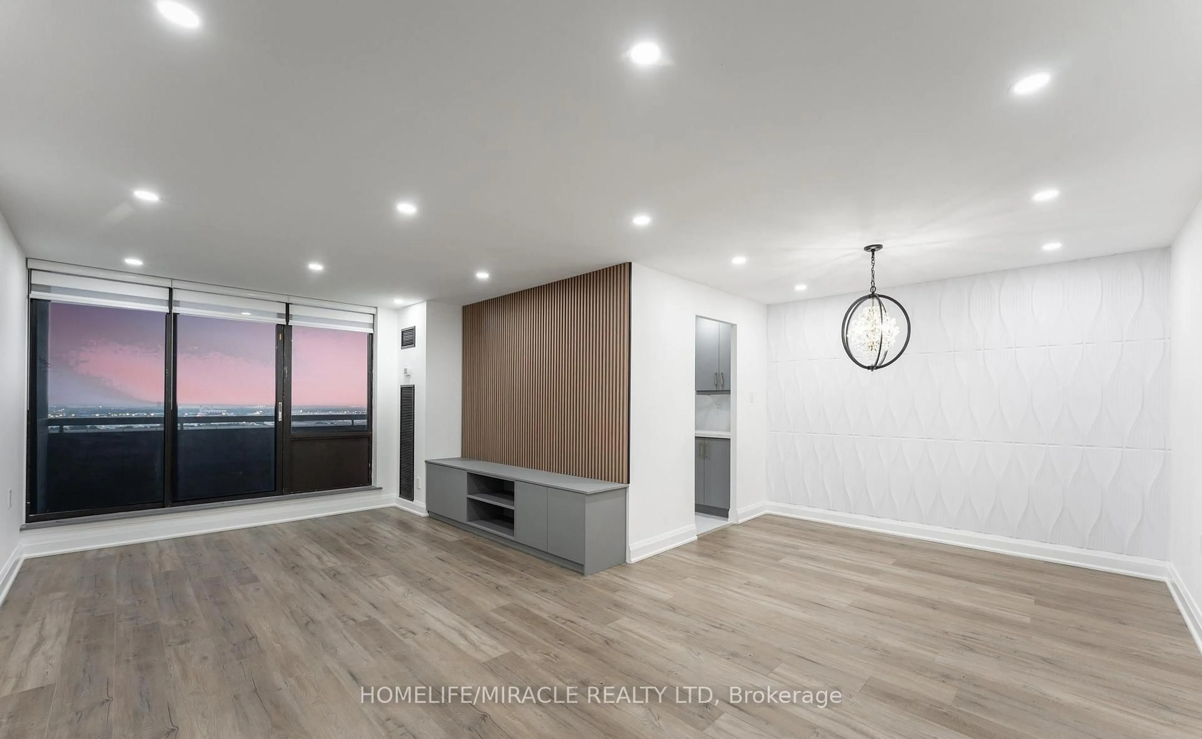 A pic of a room for 18 Knightsbridge Rd #2605, Brampton Ontario L6T 3X5