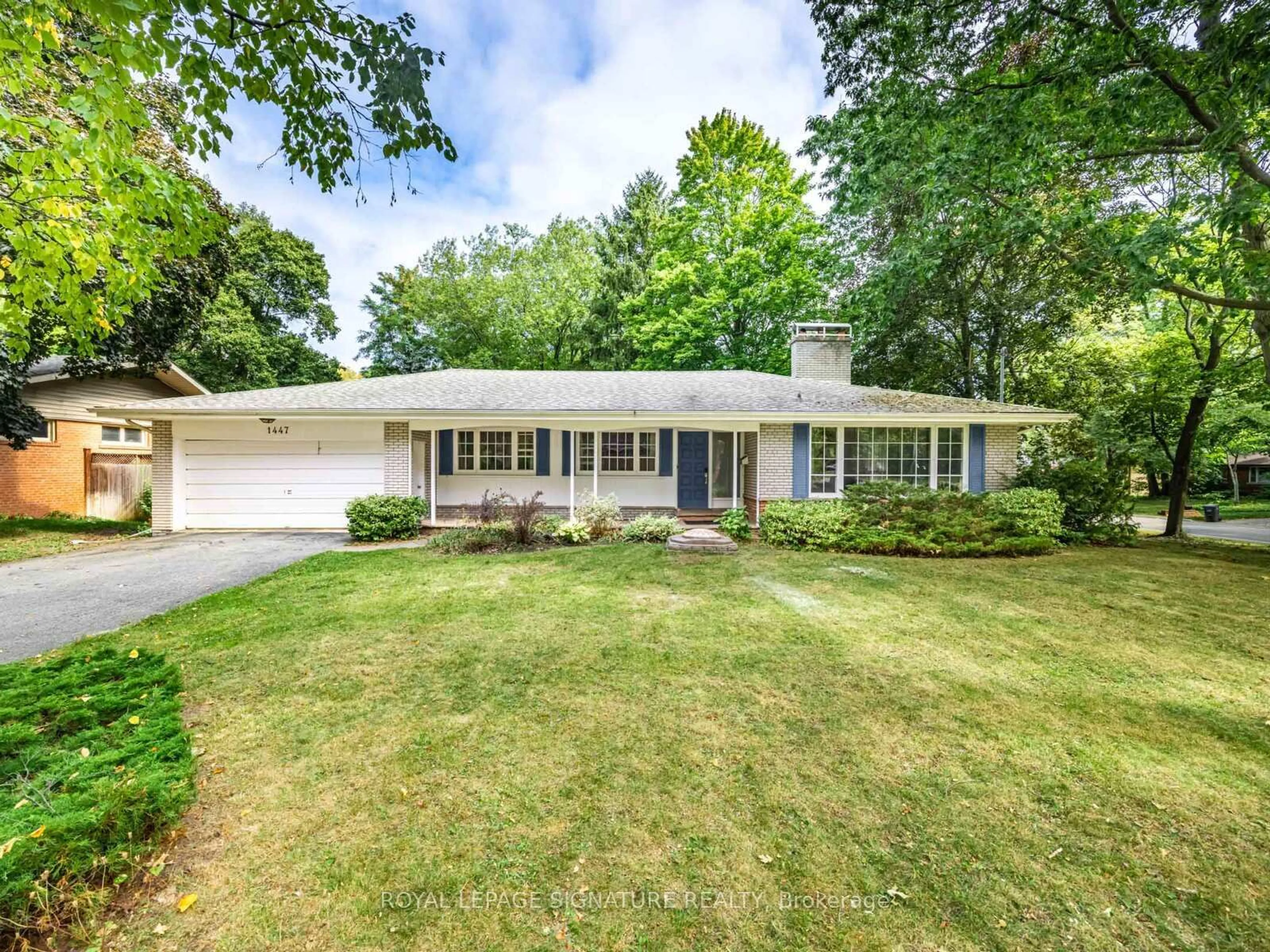 Home with vinyl exterior material, street for 1447 Merrow Rd, Mississauga Ontario L5J 3C4