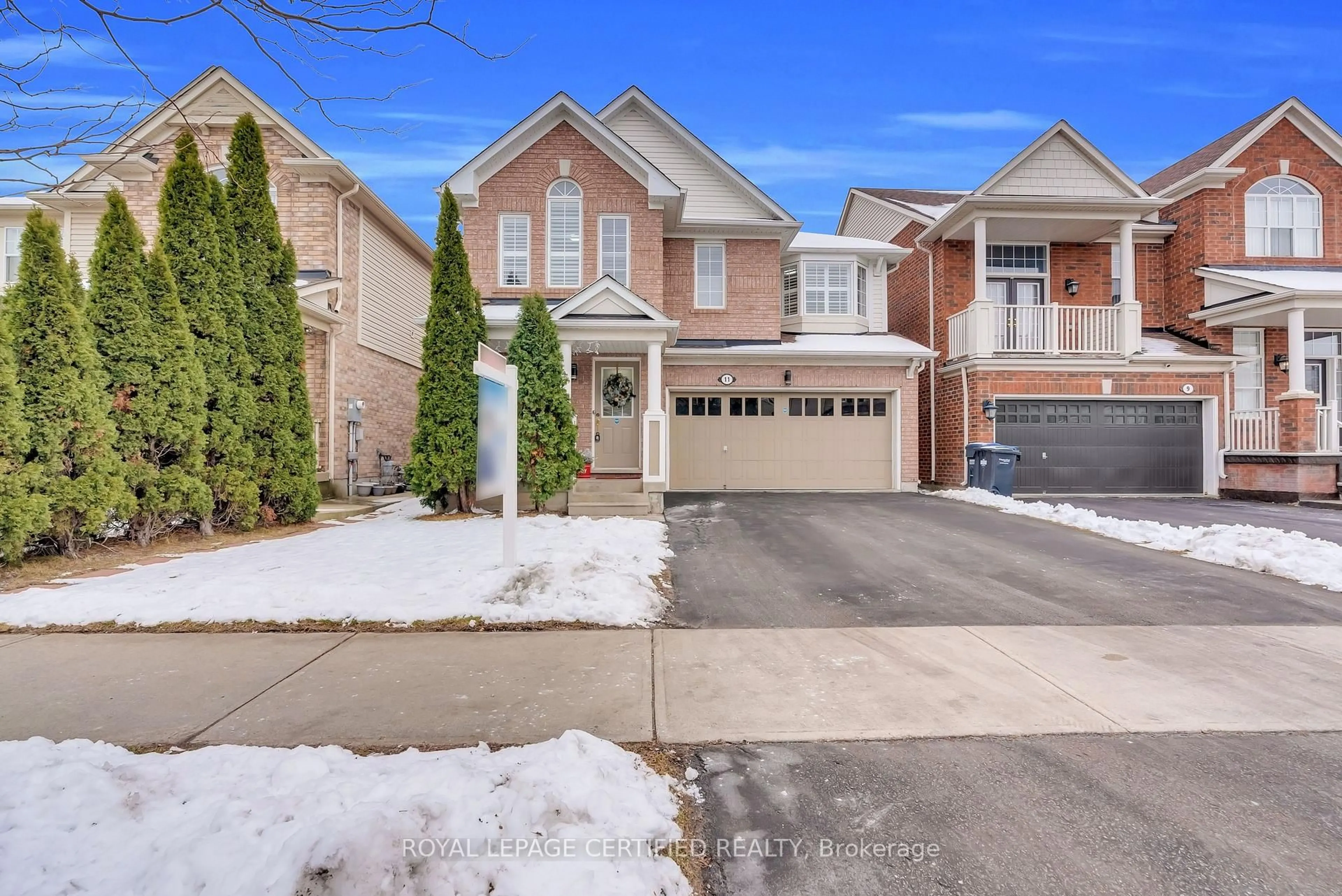 Home with brick exterior material, street for 11 Ponymeadow Way, Brampton Ontario L6X 0M2