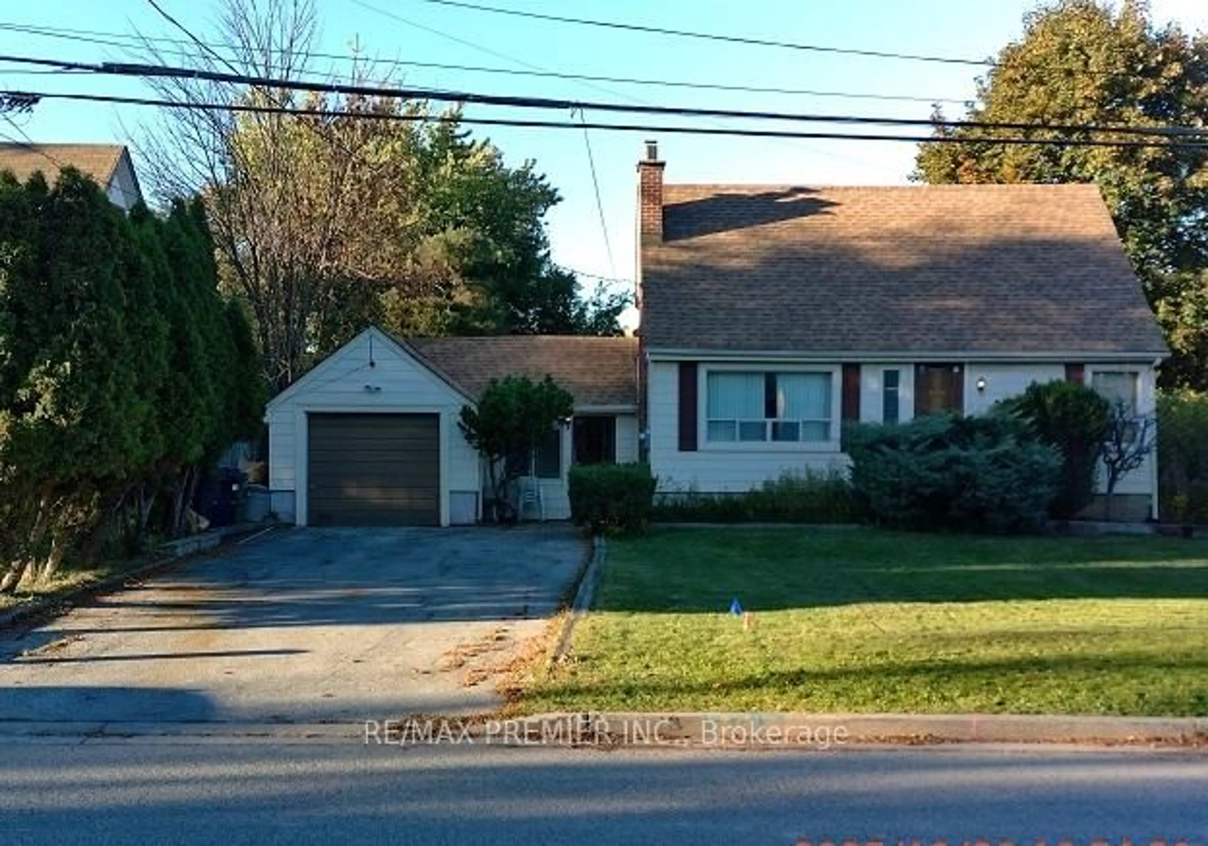 Unknown for 6 Wardlaw Cres, Toronto Ontario M9V 1L2