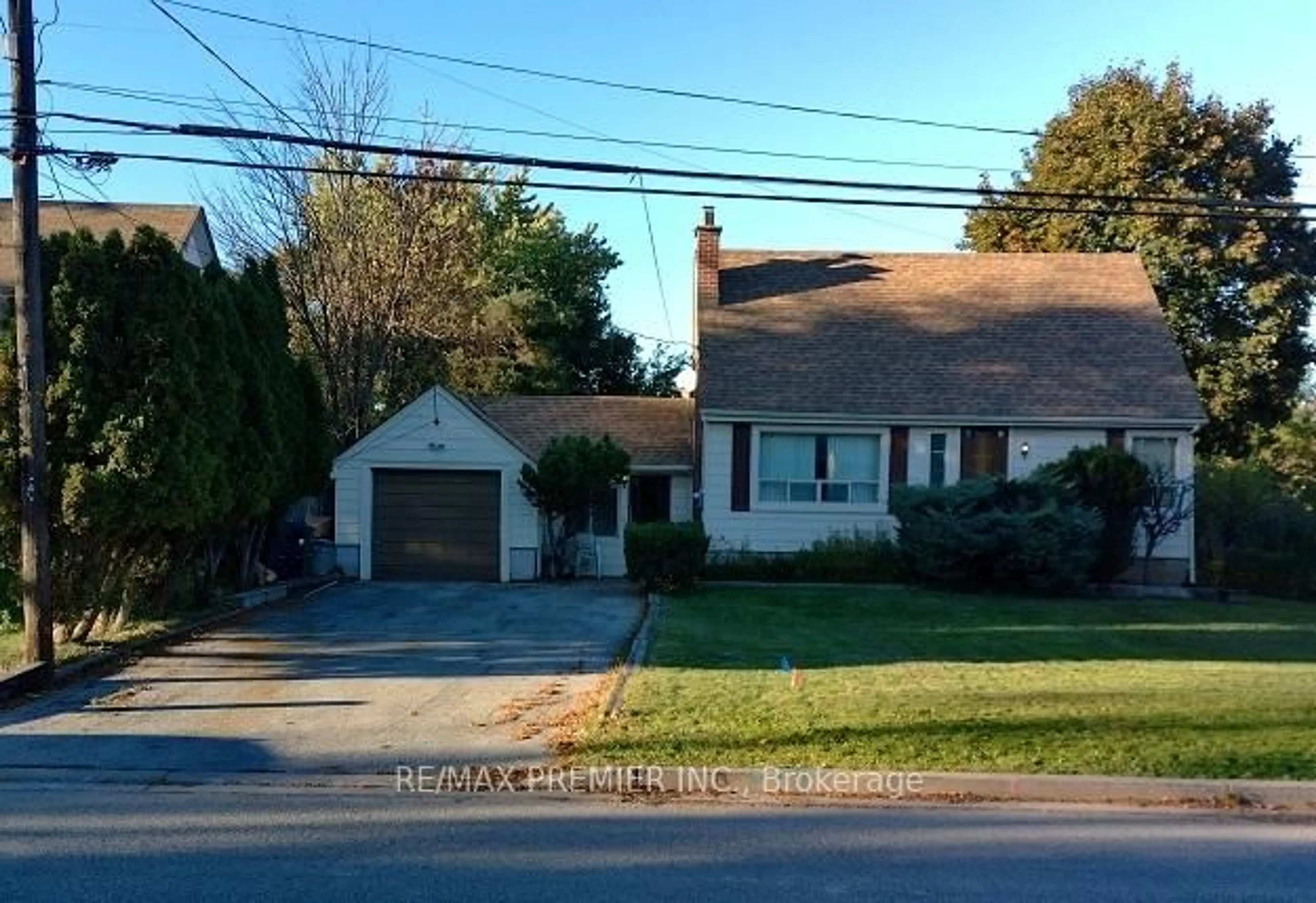 Unknown for 6 Wardlaw Cres, Toronto Ontario M9V 1L2