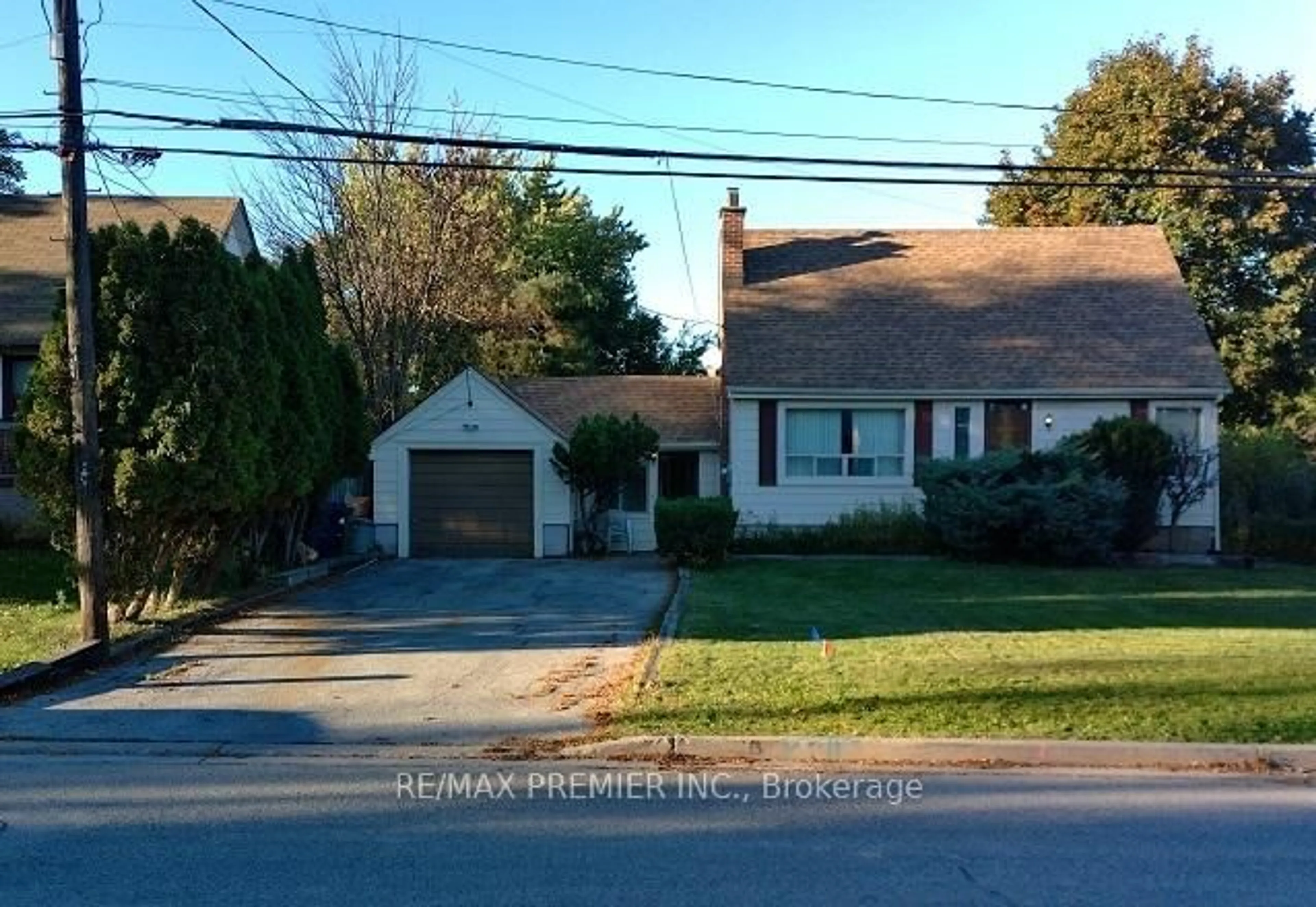 Home with brick exterior material, street for 6 Wardlaw Cres, Toronto Ontario M9V 1L2