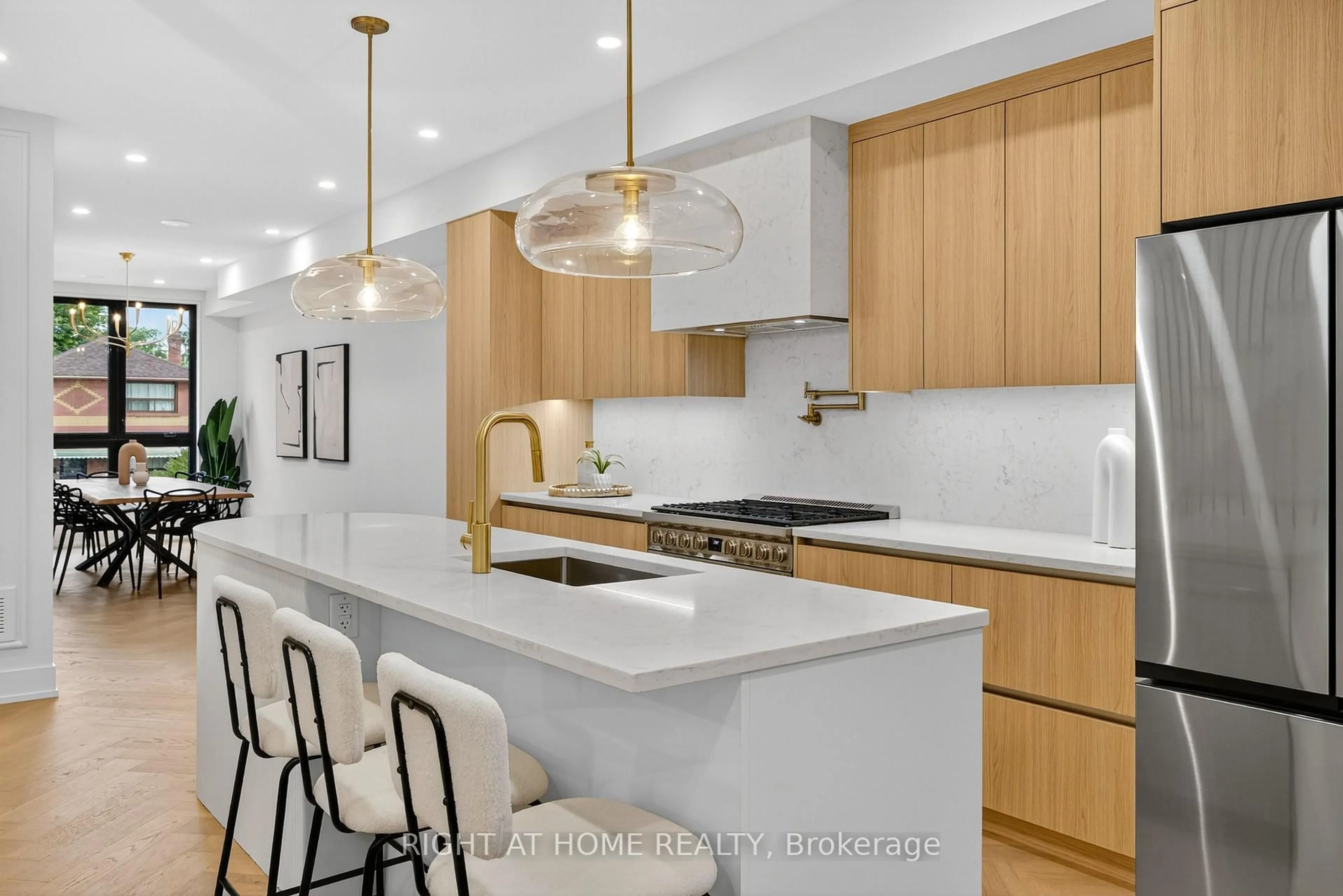 Unknown for 15A ROSEMEADE Ave, Toronto Ontario M8Y 3A2