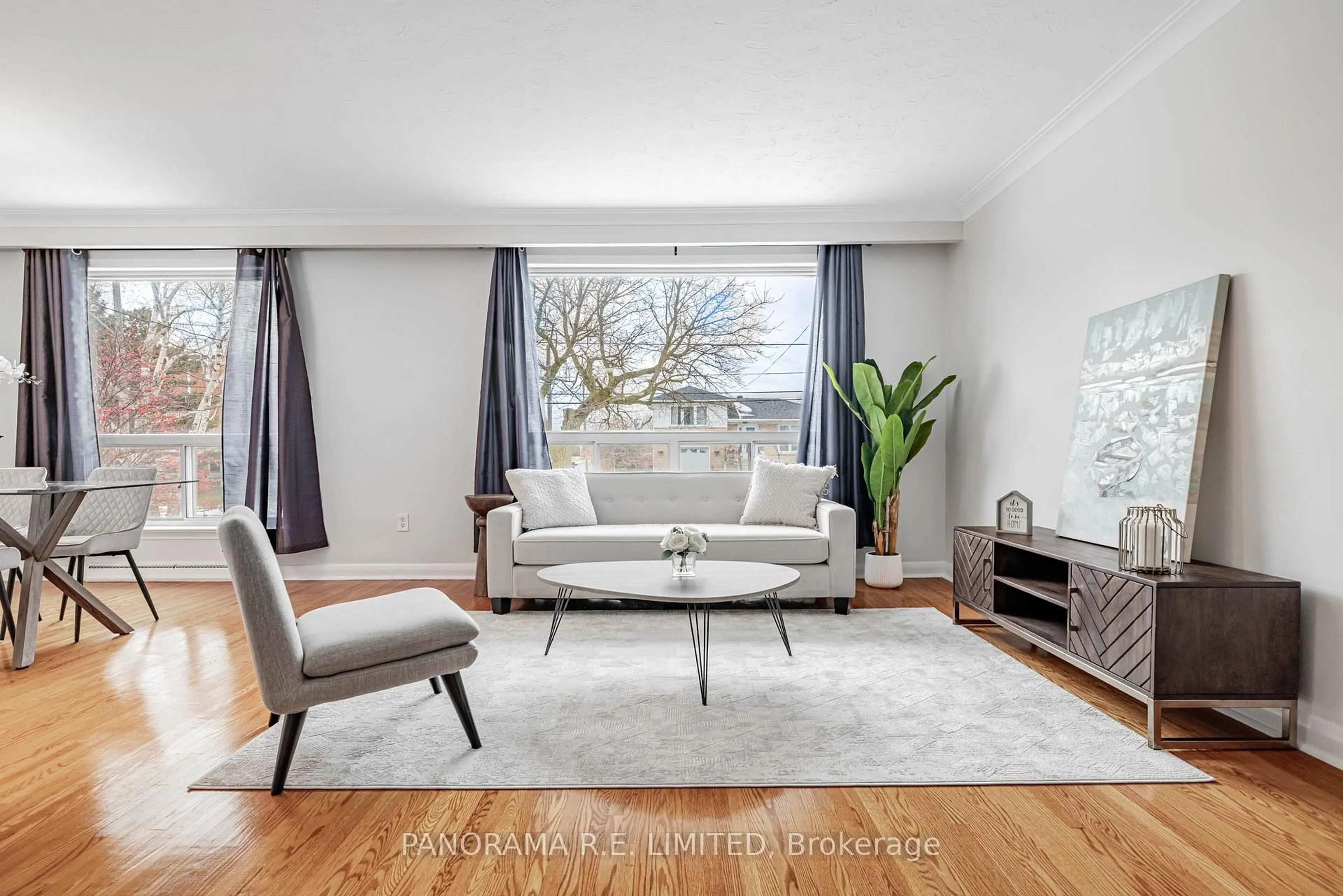 Living room with furniture, unknown for 57 Highland Hill, Toronto Ontario M6A 2R2