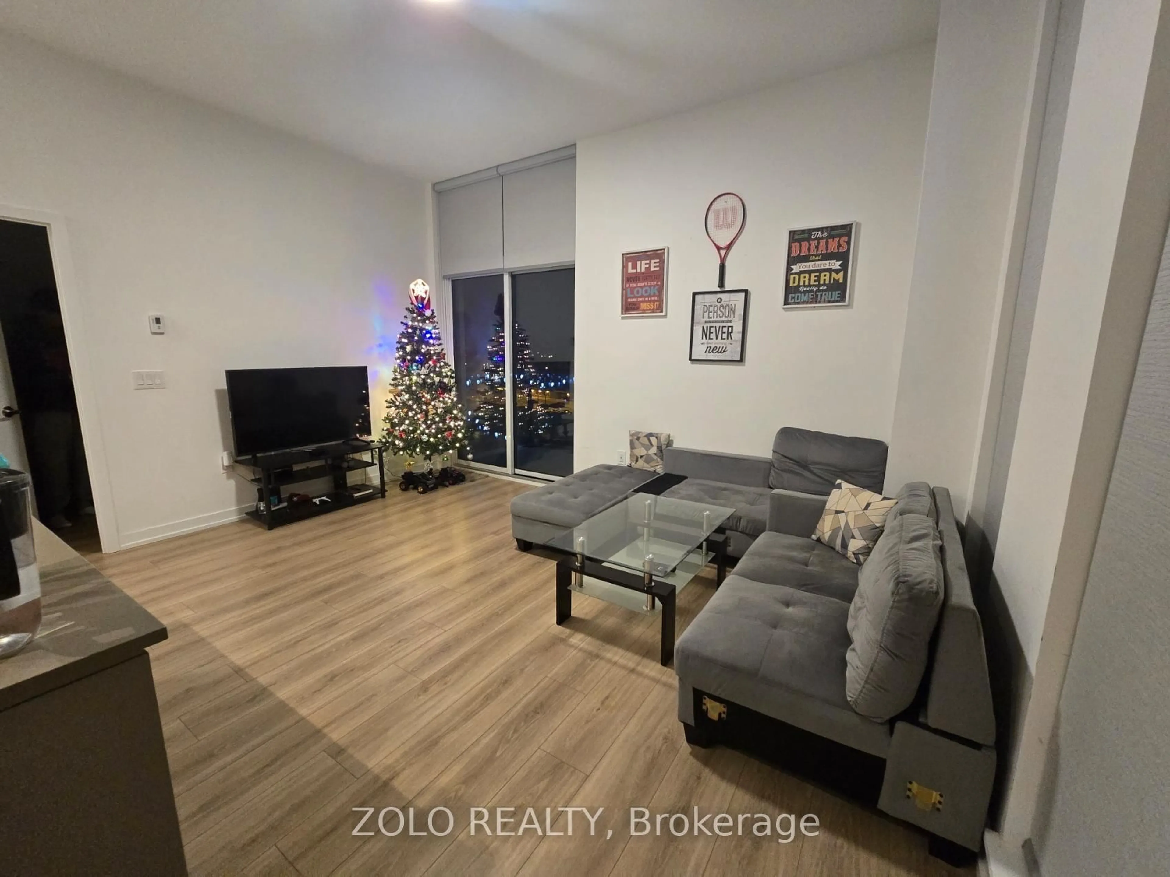 A pic of a room for 10 Lagerfeld Dr #604, Brampton Ontario L7A 5L3