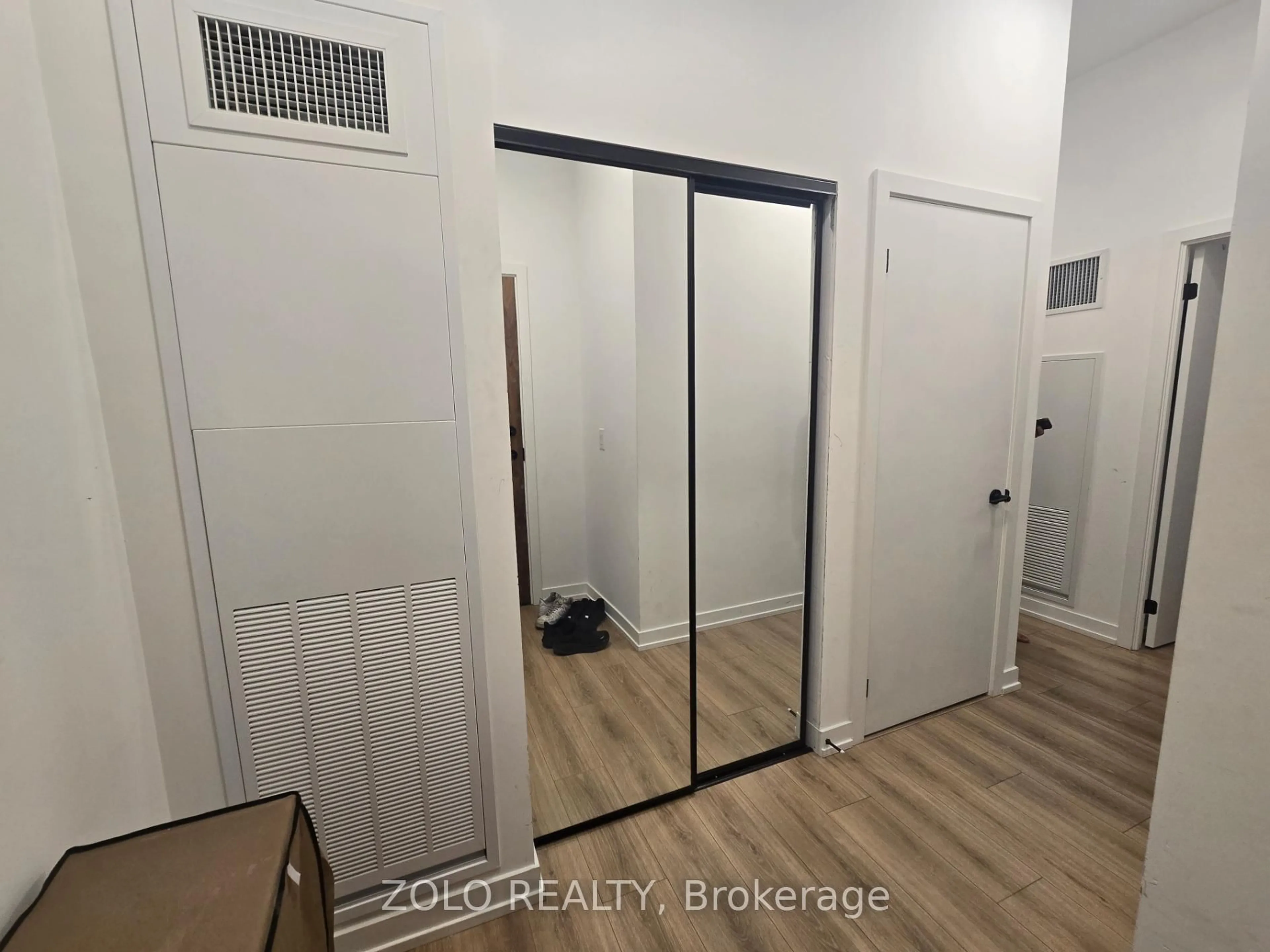 A pic of a room for 10 Lagerfeld Dr #604, Brampton Ontario L7A 5L3