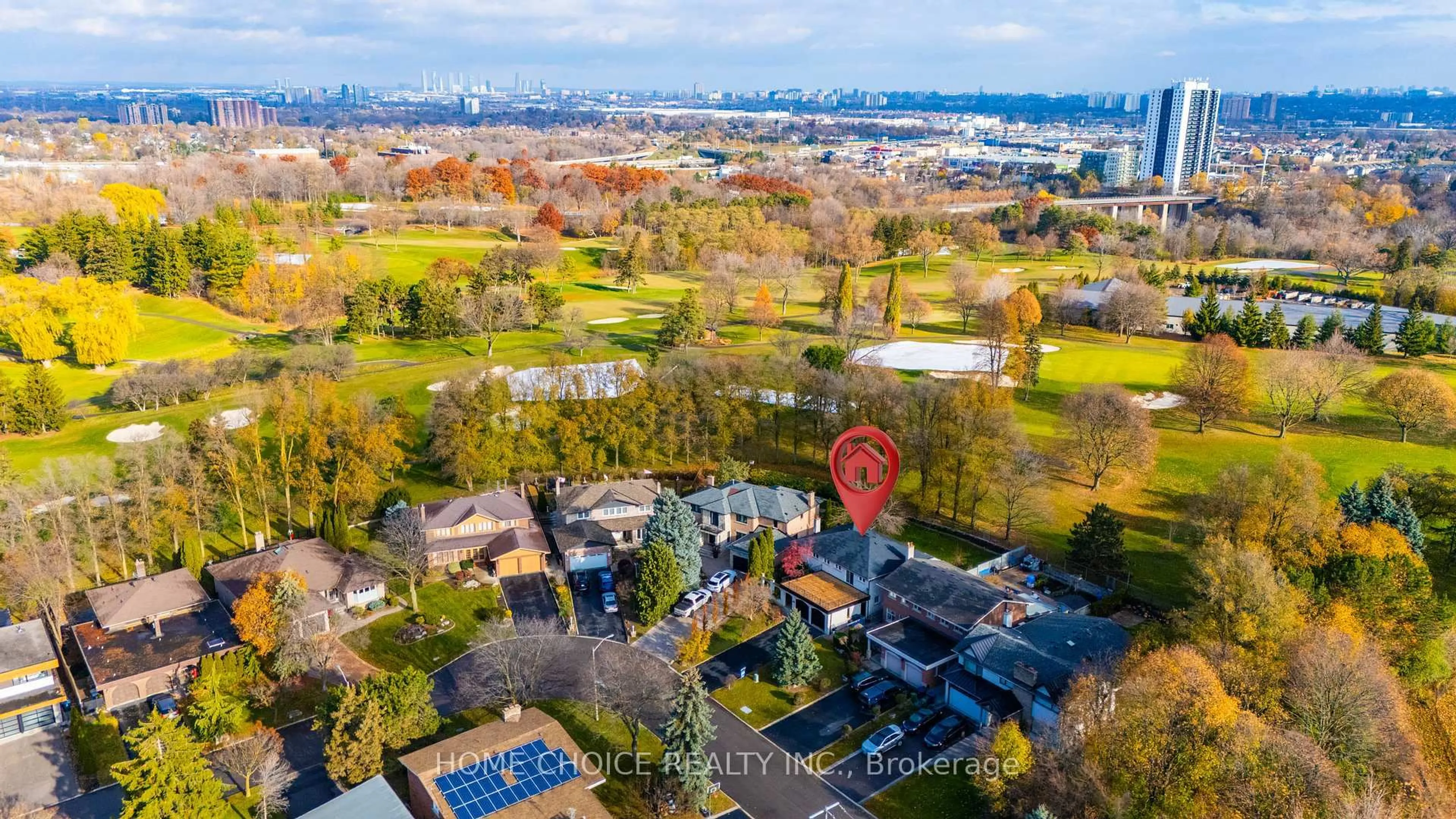 A pic from outside/outdoor area/front of a property/back of a property/a pic from drone, city buildings view from balcony for 43 Golfwood Hts, Toronto Ontario M9P 3L8