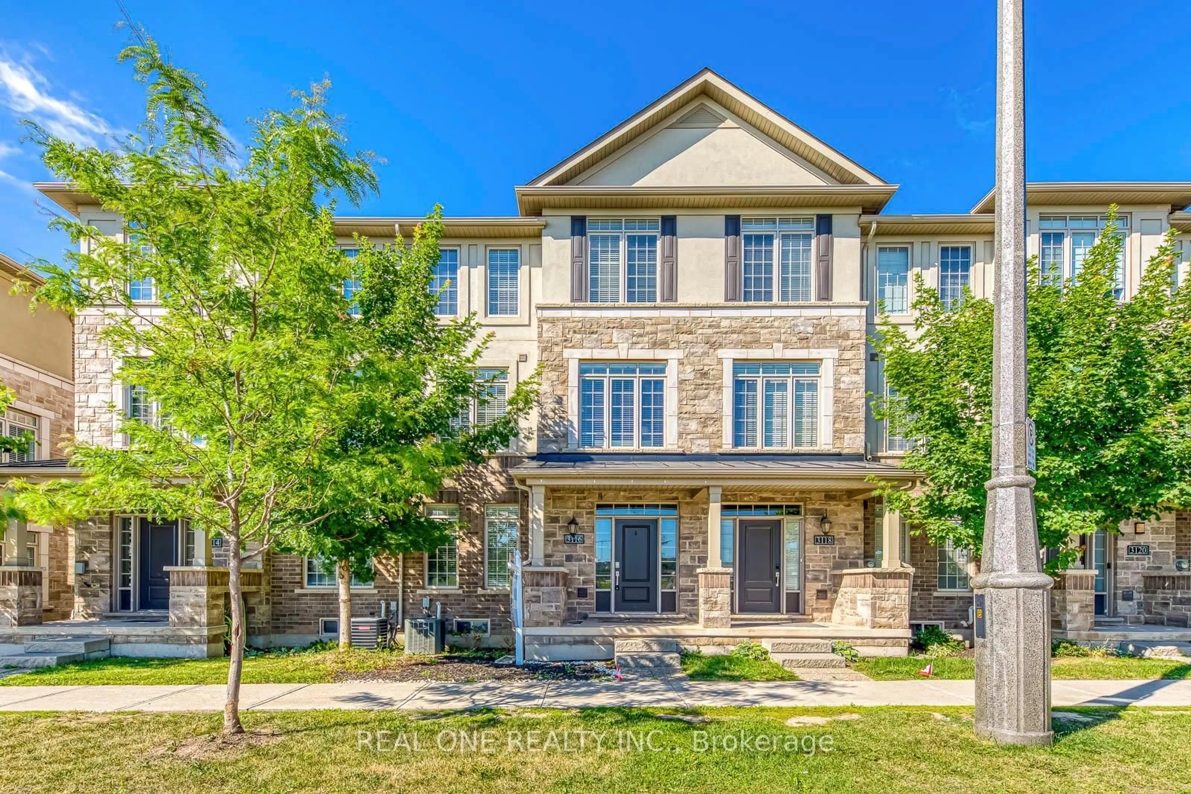 Home with brick exterior material, building for 3116 Postridge Dr, Oakville Ontario L6H 0P9