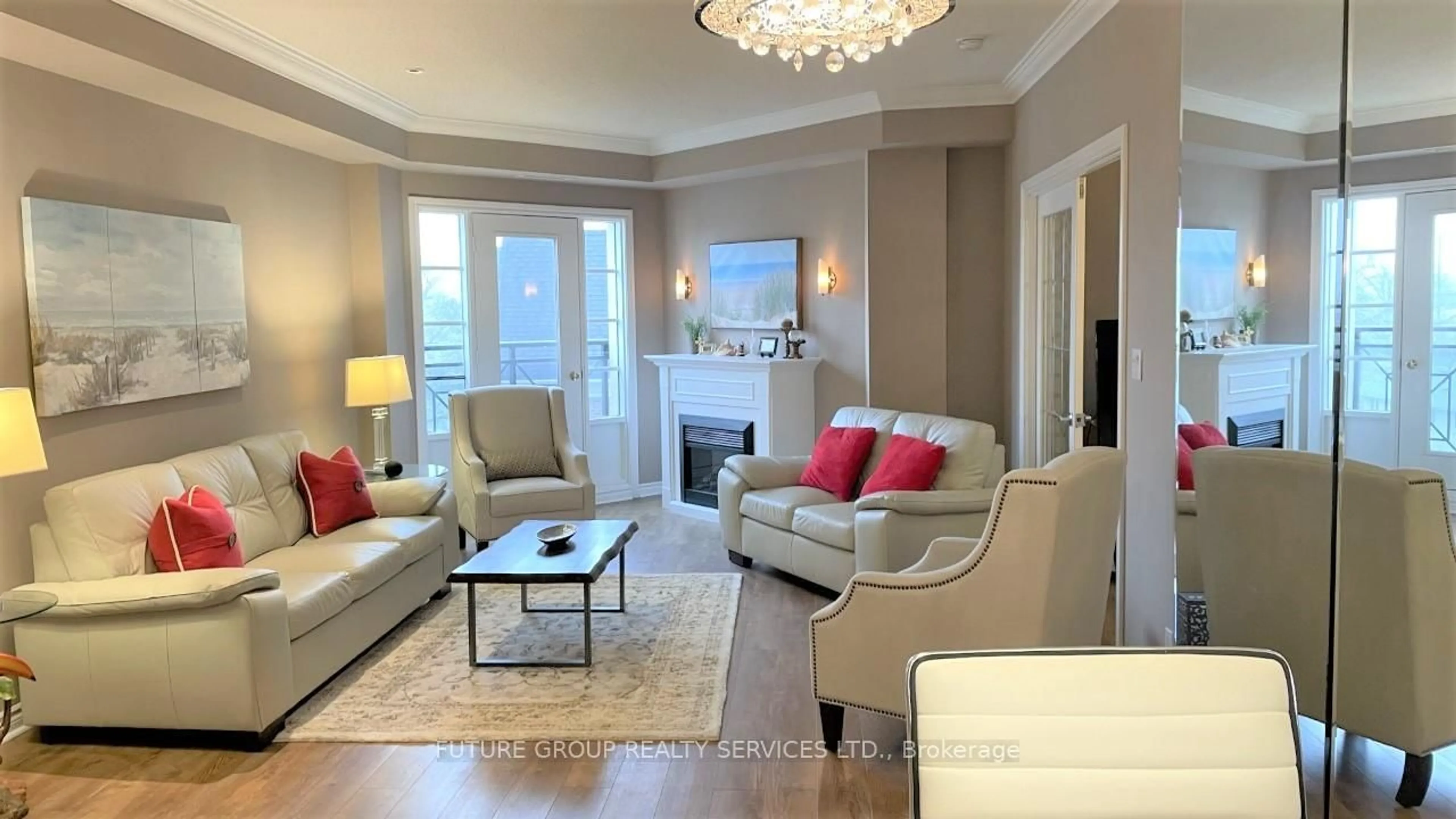 Living room with furniture, unknown for 3351 Cawthra Rd #423, Mississauga Ontario L5A 4N5