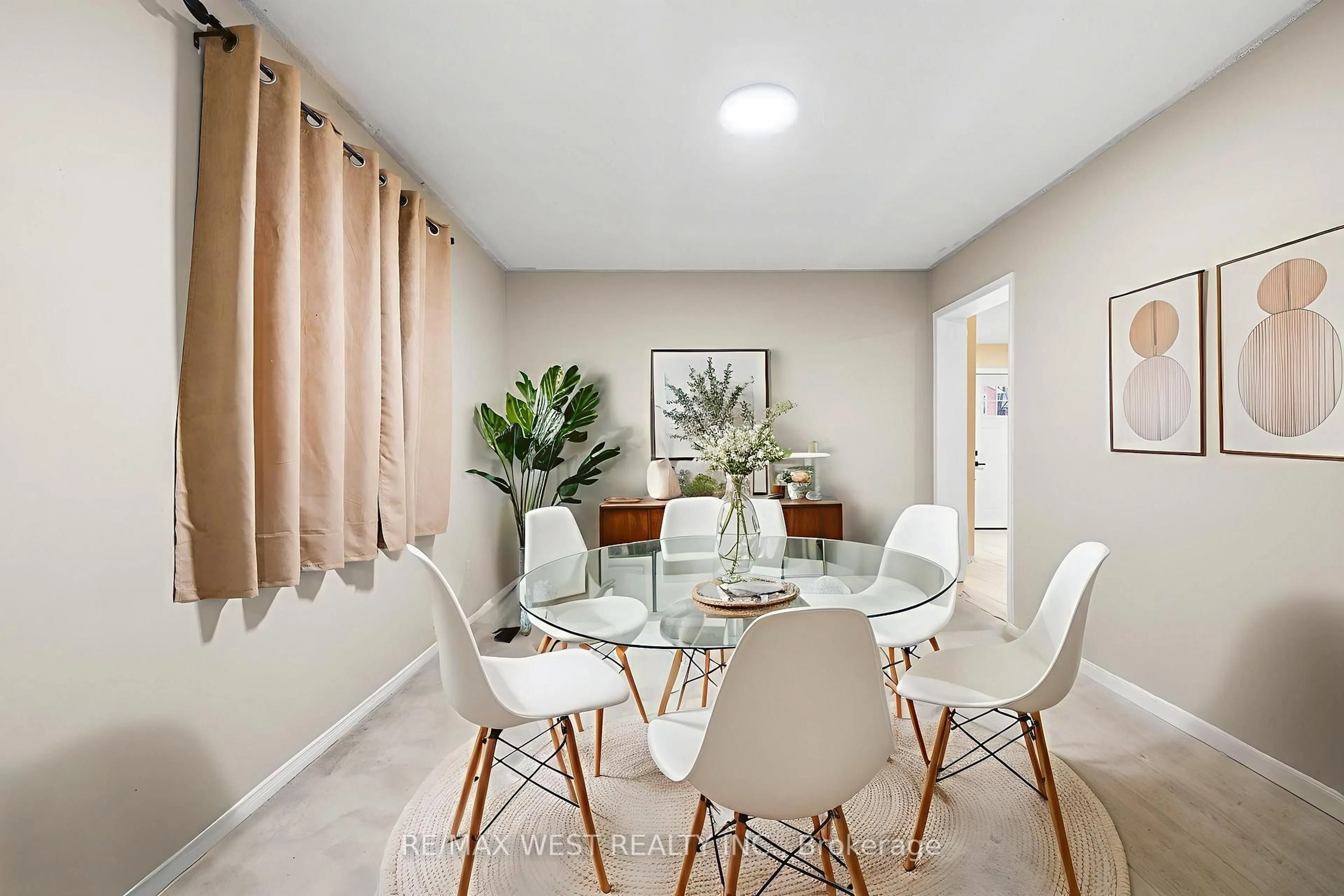 Dining room, unknown for 365 Bud Gregory Blvd, Mississauga Ontario L4Z 2P9