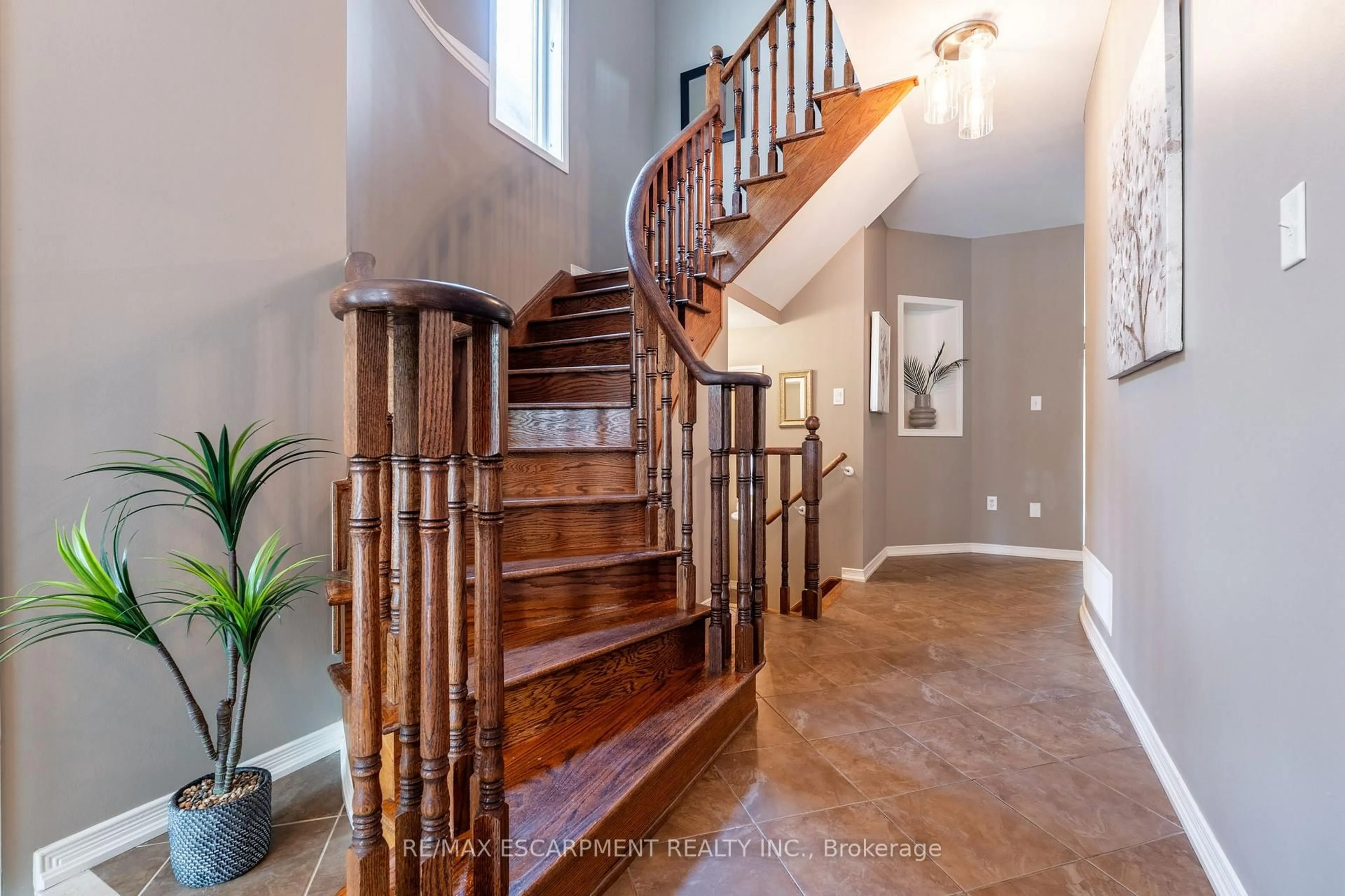 Unknown for 4670 Huffman Rd, Burlington Ontario L7M 0G5