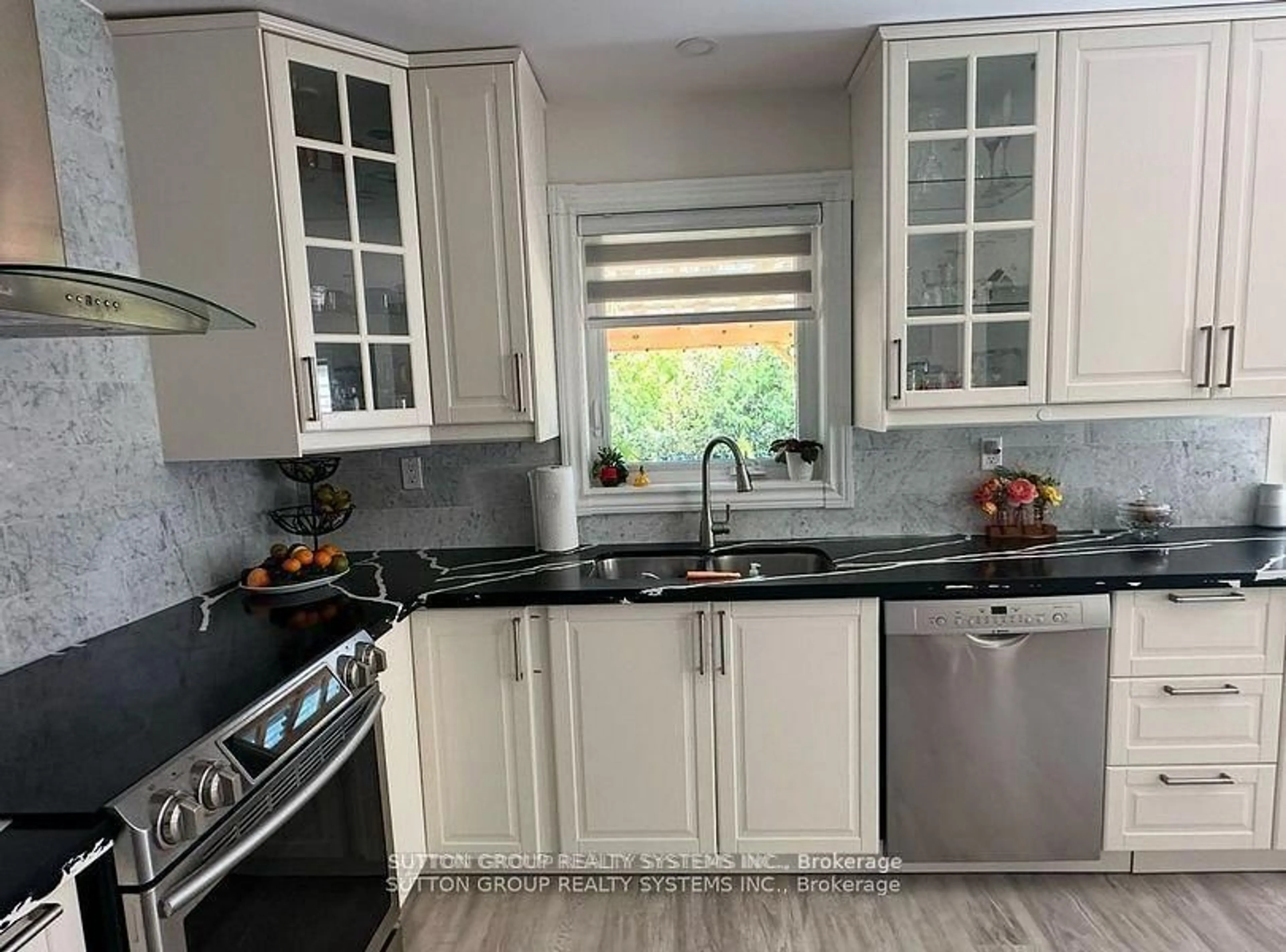 Unknown for 6807 Gracefield Dr, Mississauga Ontario L5N 6T6