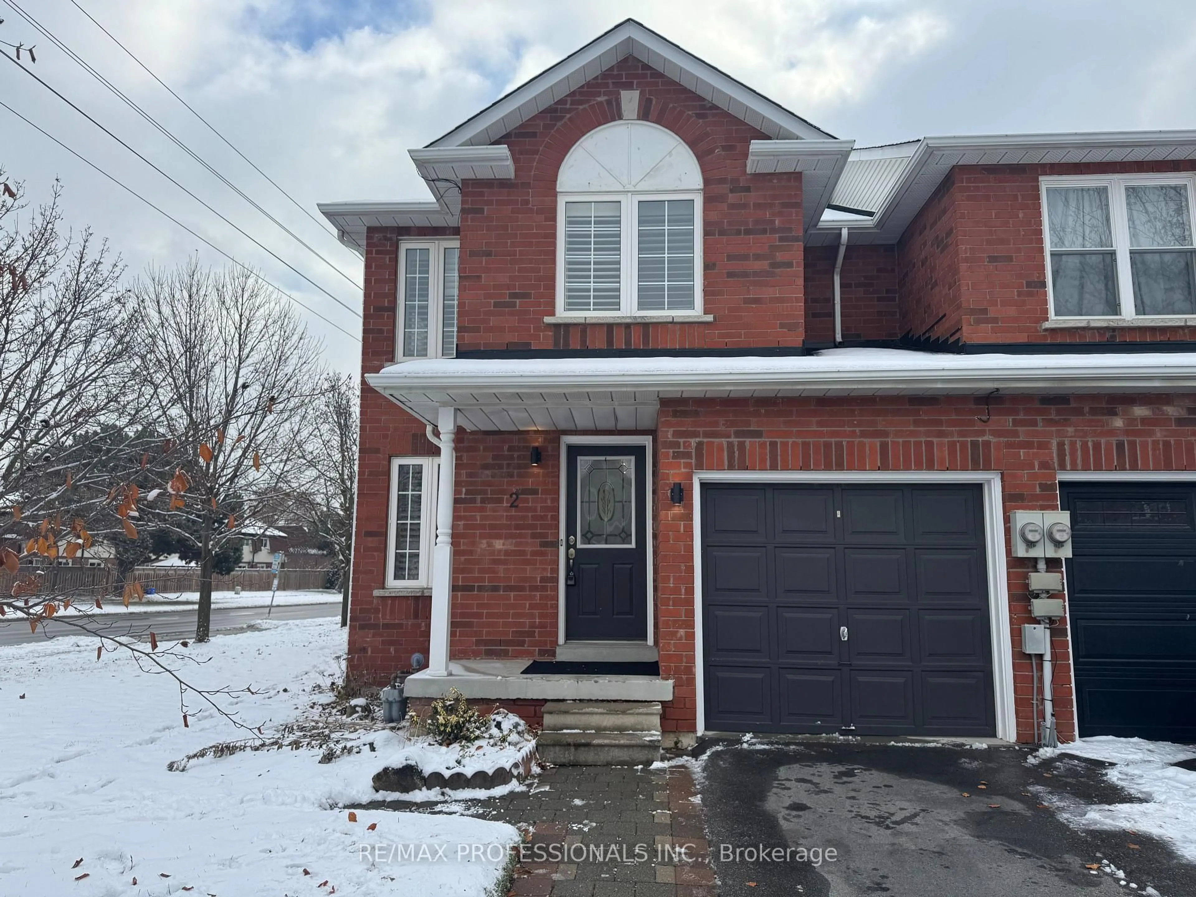Home with brick exterior material, street for 2 Dawson Cres, Milton Ontario L9T 5H8