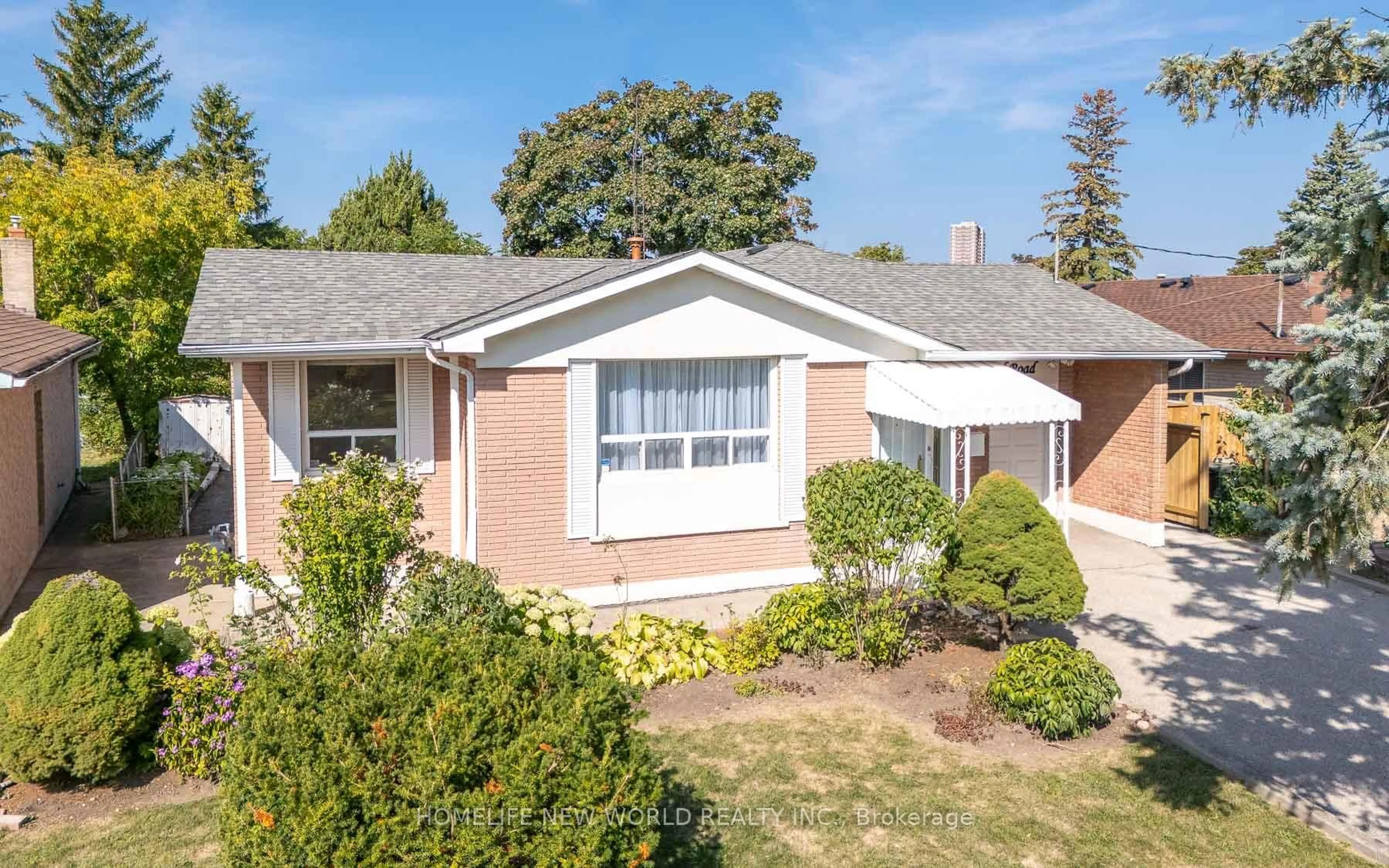 Home with brick exterior material, street for 308 Sentinel Rd, Toronto Ontario M3J 1T8