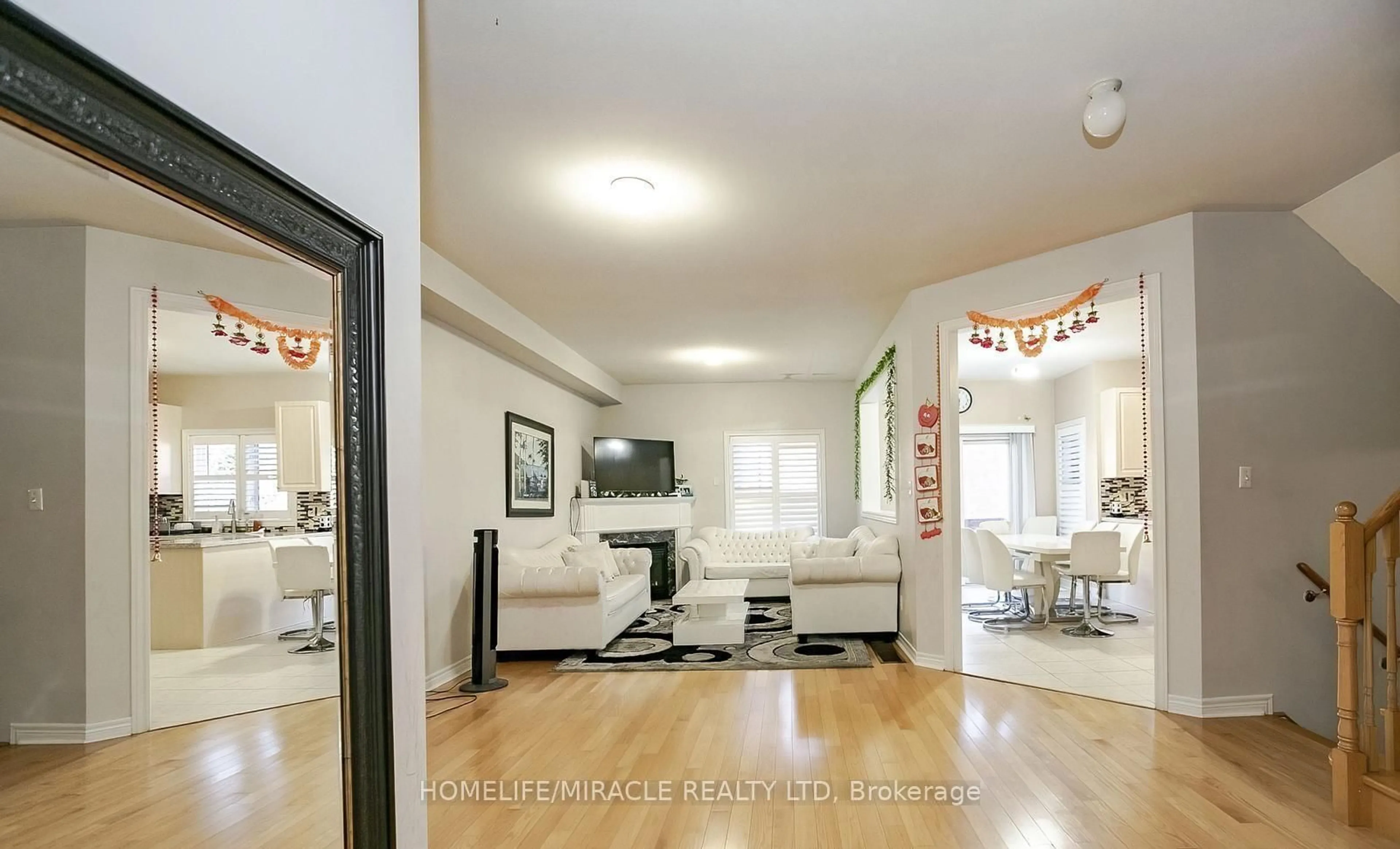 Unknown for 20 Oblate Cres, Brampton Ontario L6Y 0K2