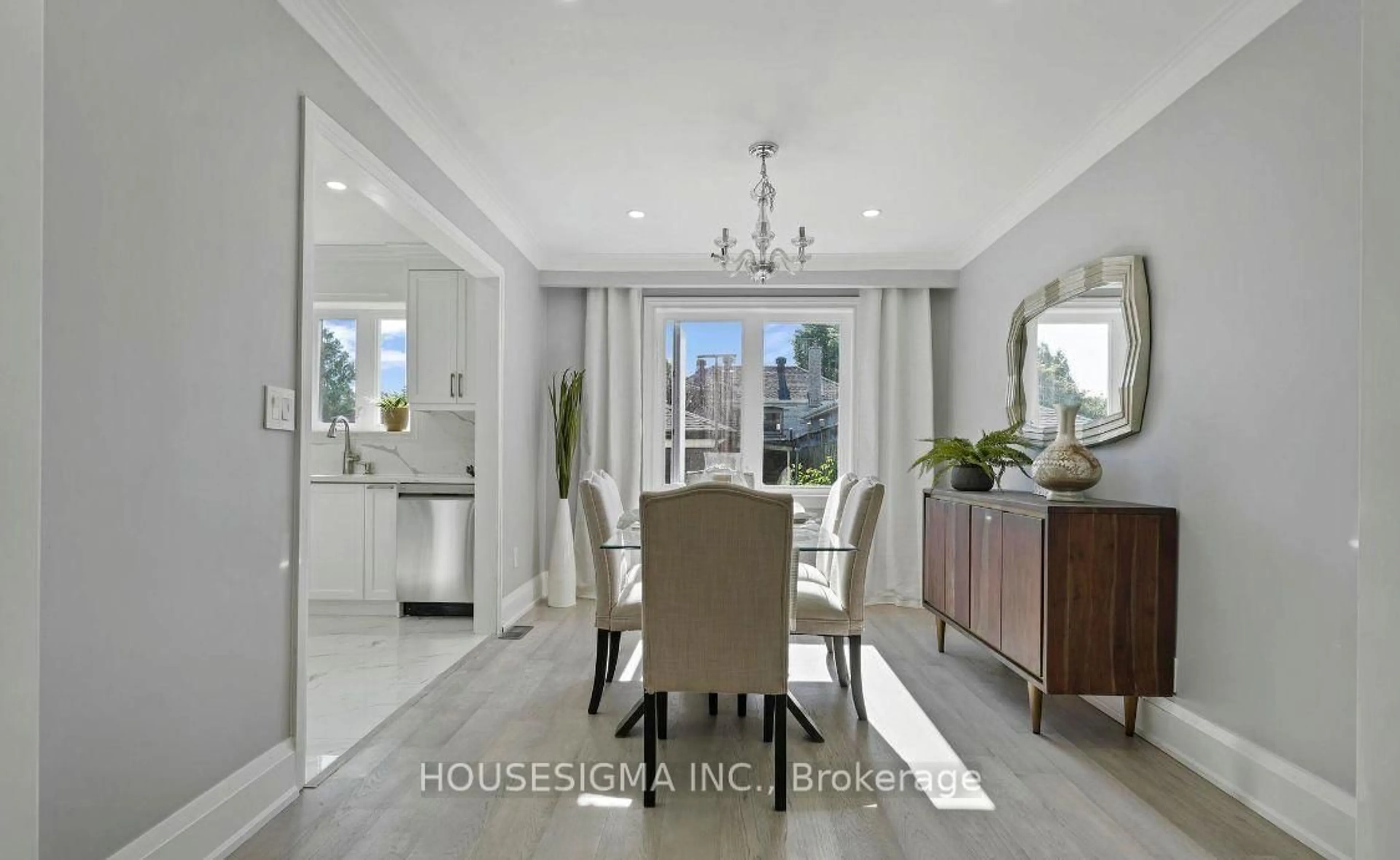 Dining room, ceramic/tile floor for 90A Bicknell Ave, Toronto Ontario M6M 4G7