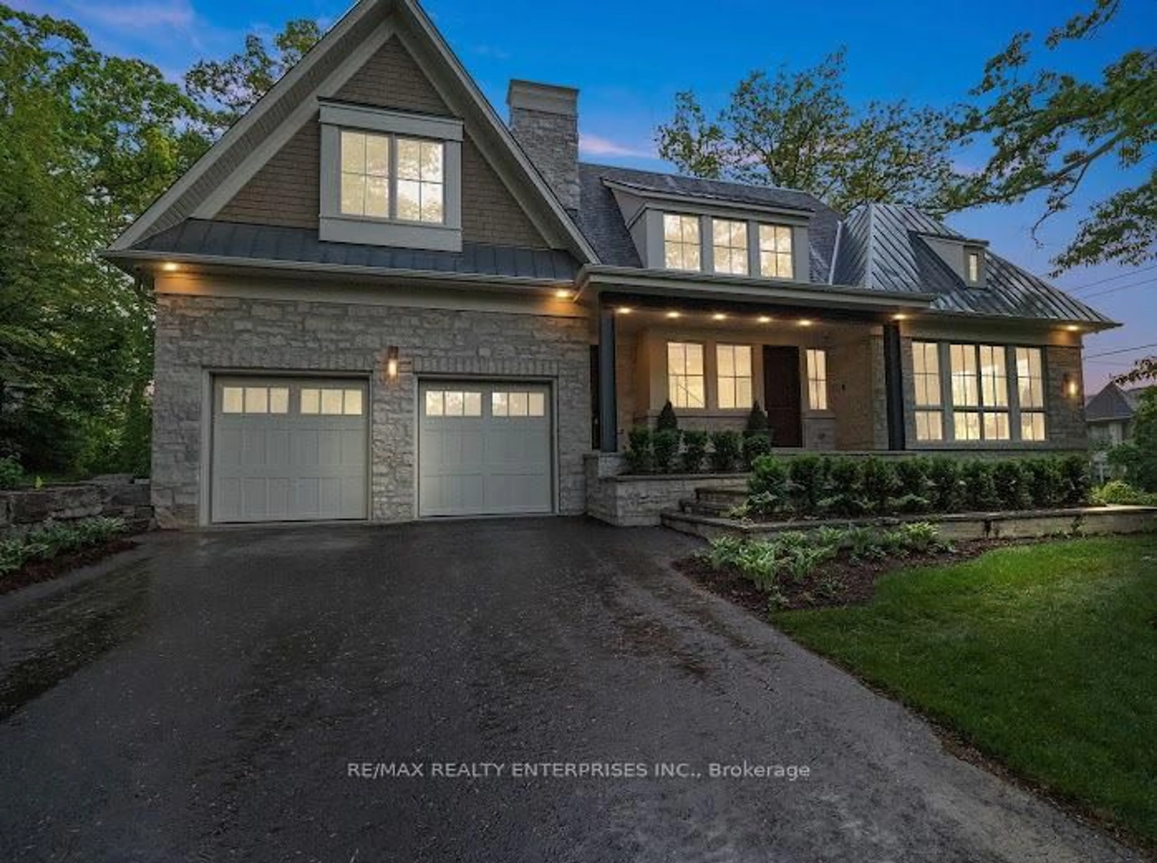 Home with brick exterior material, street for 1322 Minaki Rd, Mississauga Ontario L5G 2X4